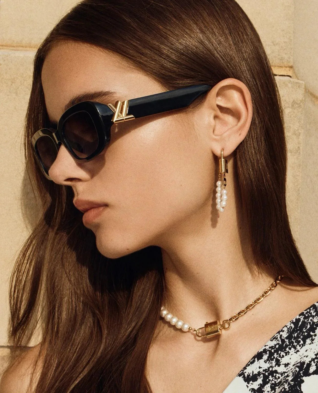 Louis Vuitton Z3013U LV Go-14 Oval Sunglasses ✨