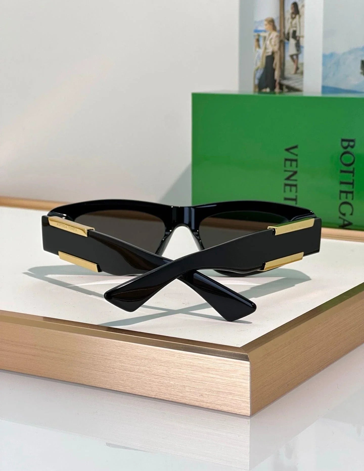 BOTTEGA VENETA BV1407S Unisex Sunglasses💚
