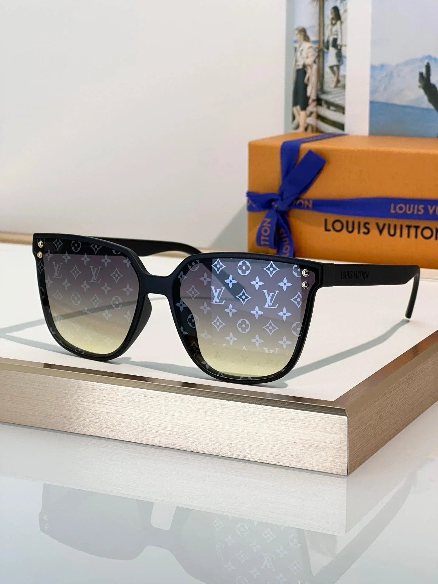 Louis Vuitton Z2973W-Z2974W LV Waimea Large Square Sunglasses ✨