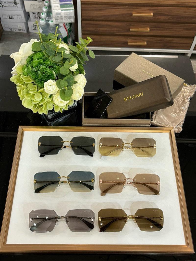 Bvlgari BV40026U Serpenti Oversized Rimless Irregular Sunglasses ✨