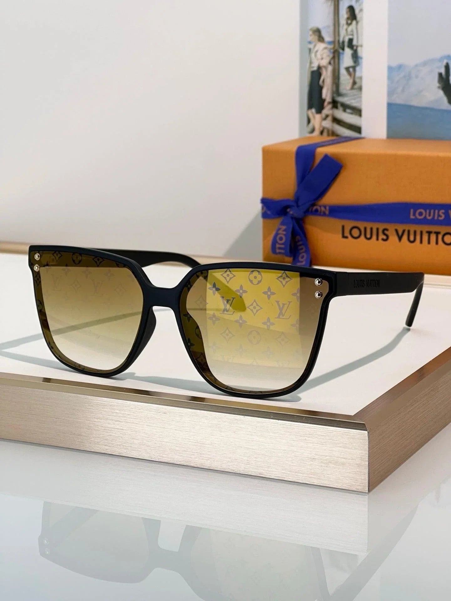 Louis Vuitton Z2973W-Z2974W LV Waimea Large Square Sunglasses ✨