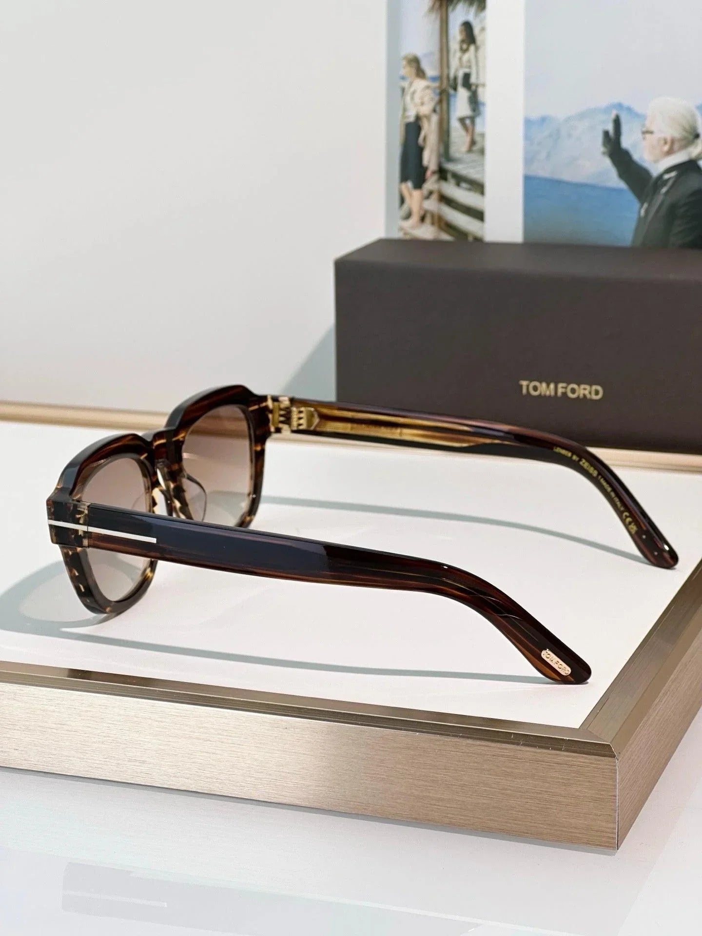 TOM FORD ICON SQUARE SUNGLASSES FT1226 🔱