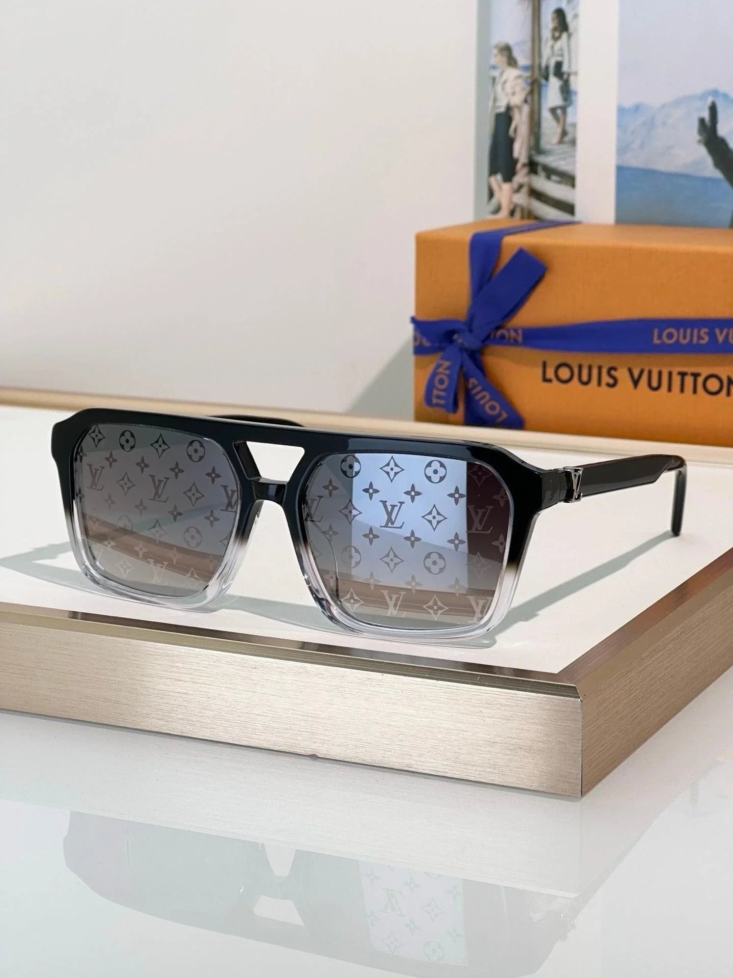 Louis Vuitton Z3120U LV Hit Large Square Sunglasses ✨