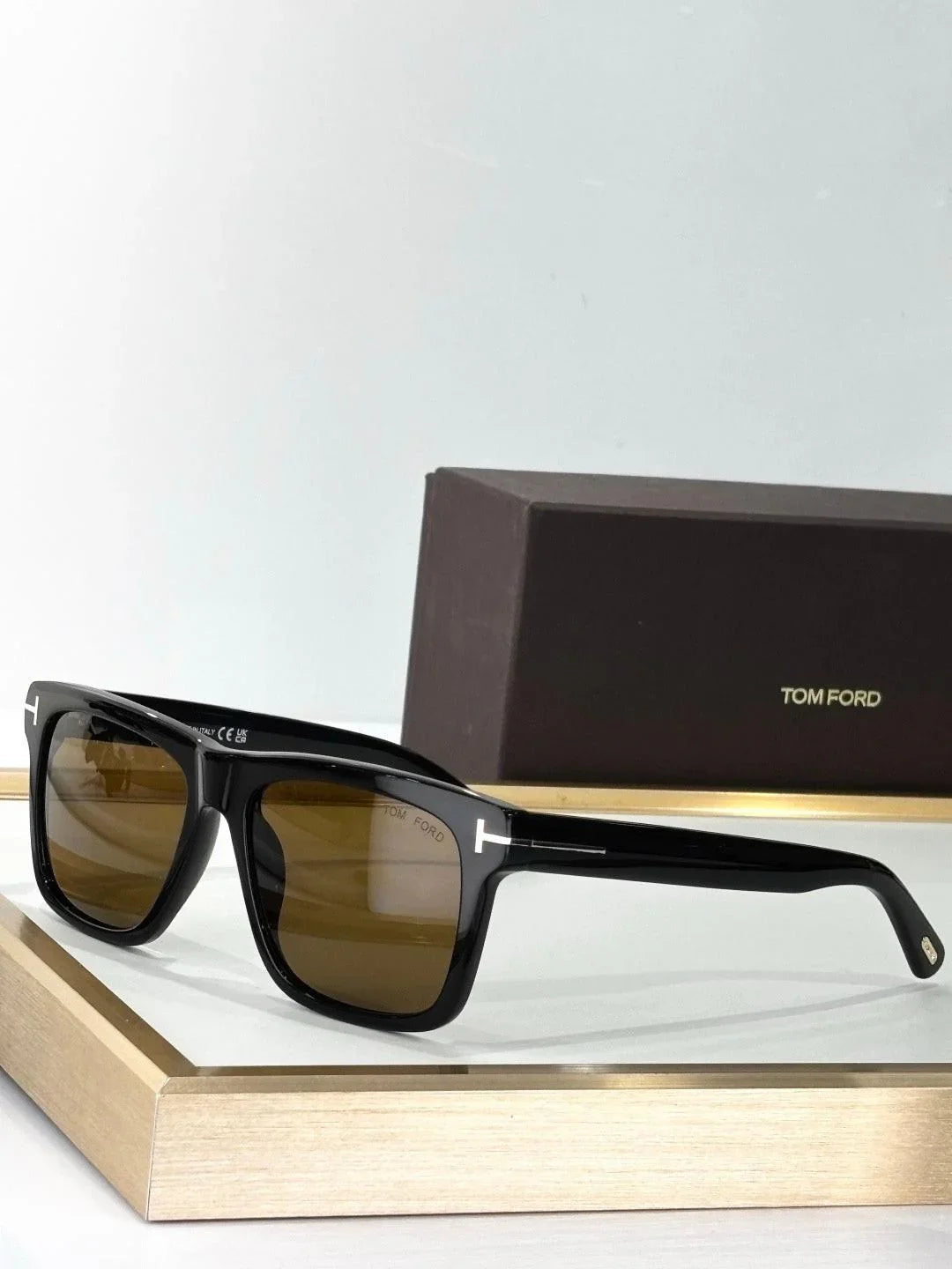 TOM FORD Buckley-02 TF906-N 01A 🔱