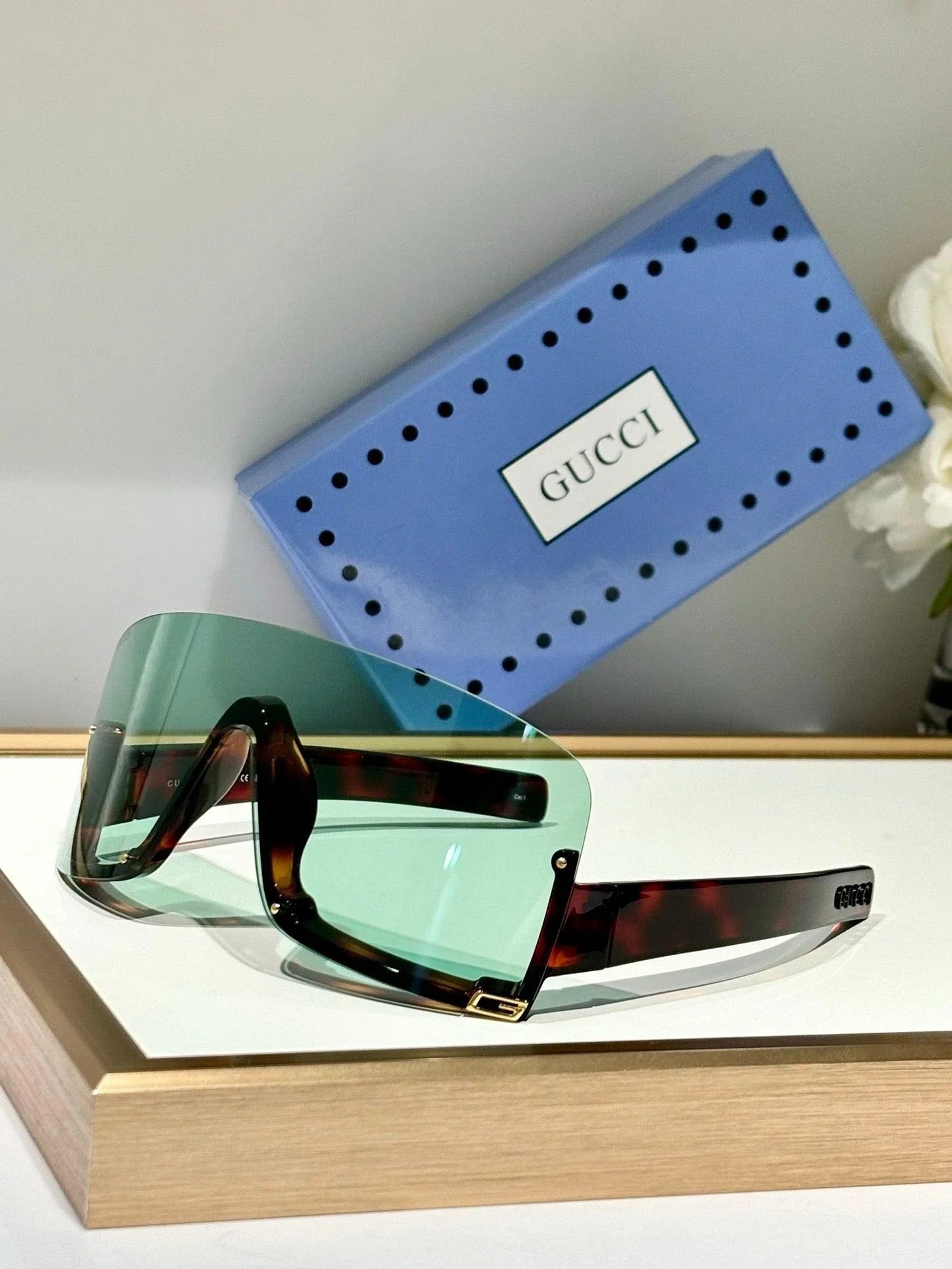 Gucci GG 1637S Mask Unisex Sunglasses ✨