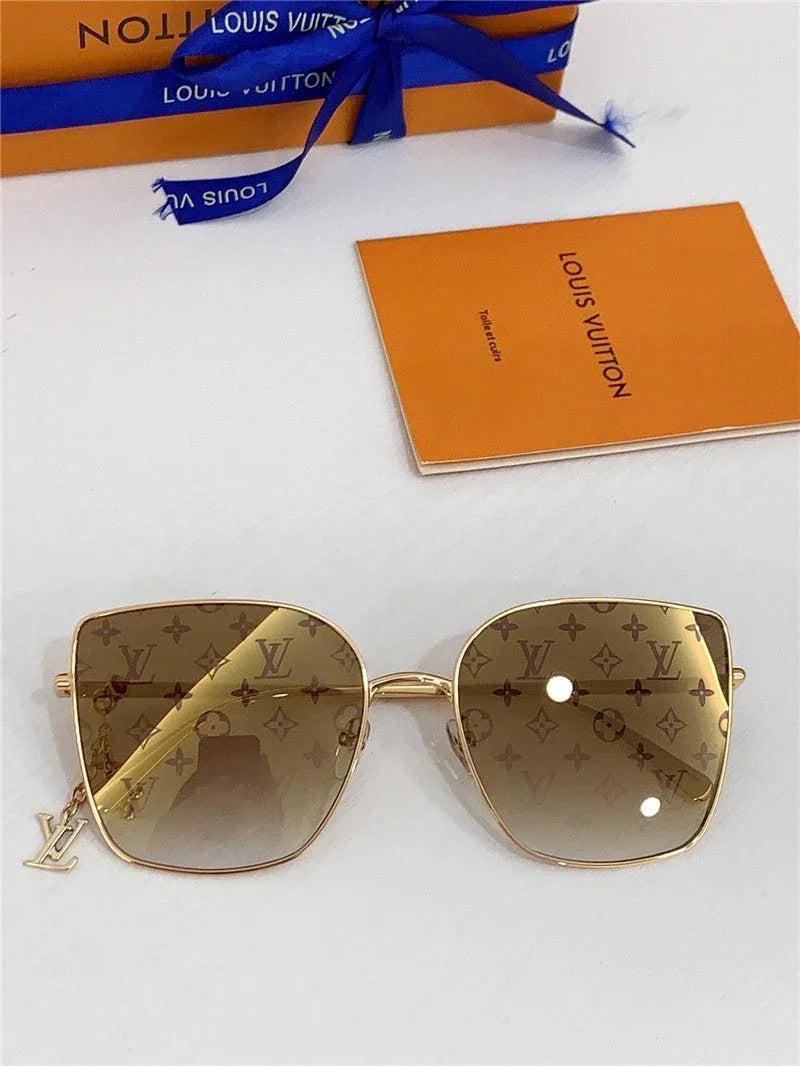 Louis Vuitton Z1720U LV Charm Cat Eye Sunglasses ✨