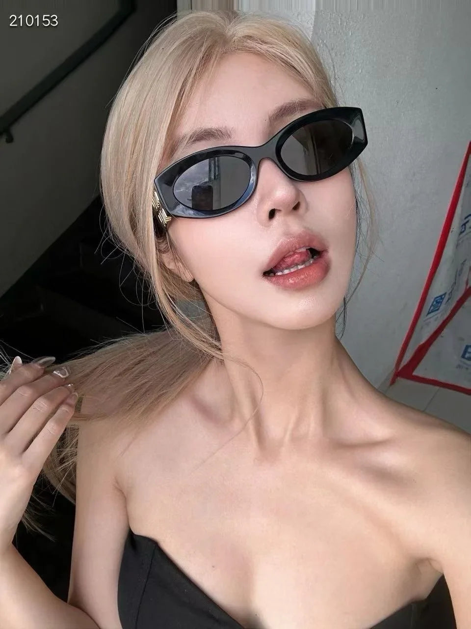 Miu Miu Glimpse SMU11W Sunglasses✨