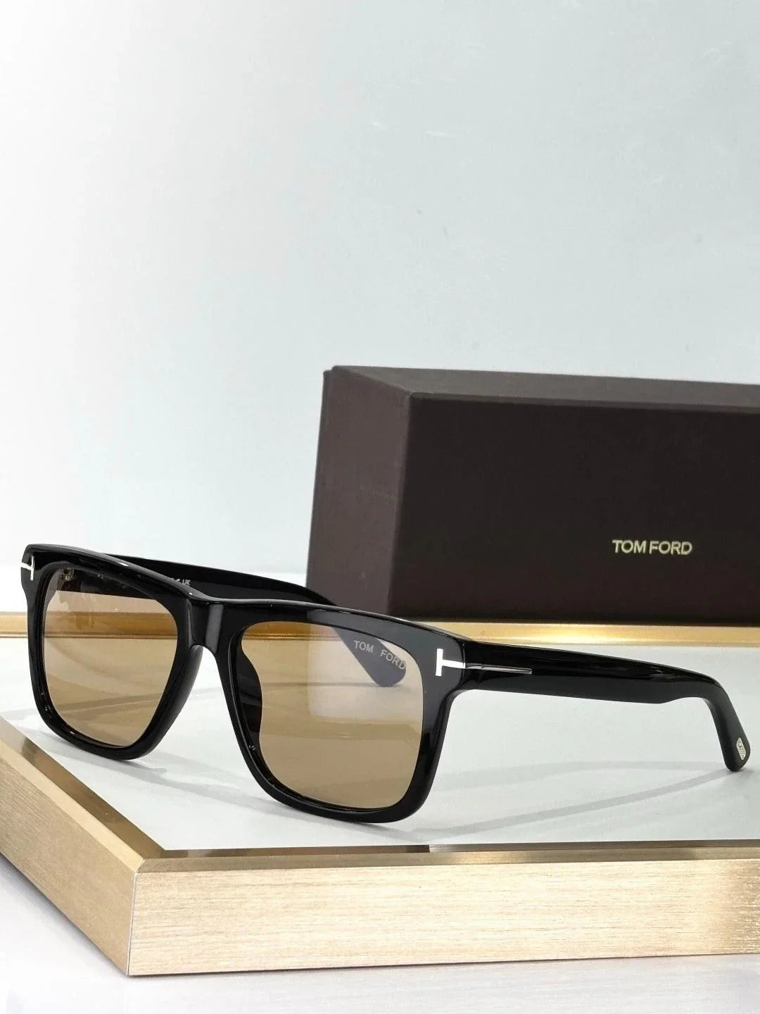 TOM FORD Buckley-02 TF906-N 01A 🔱
