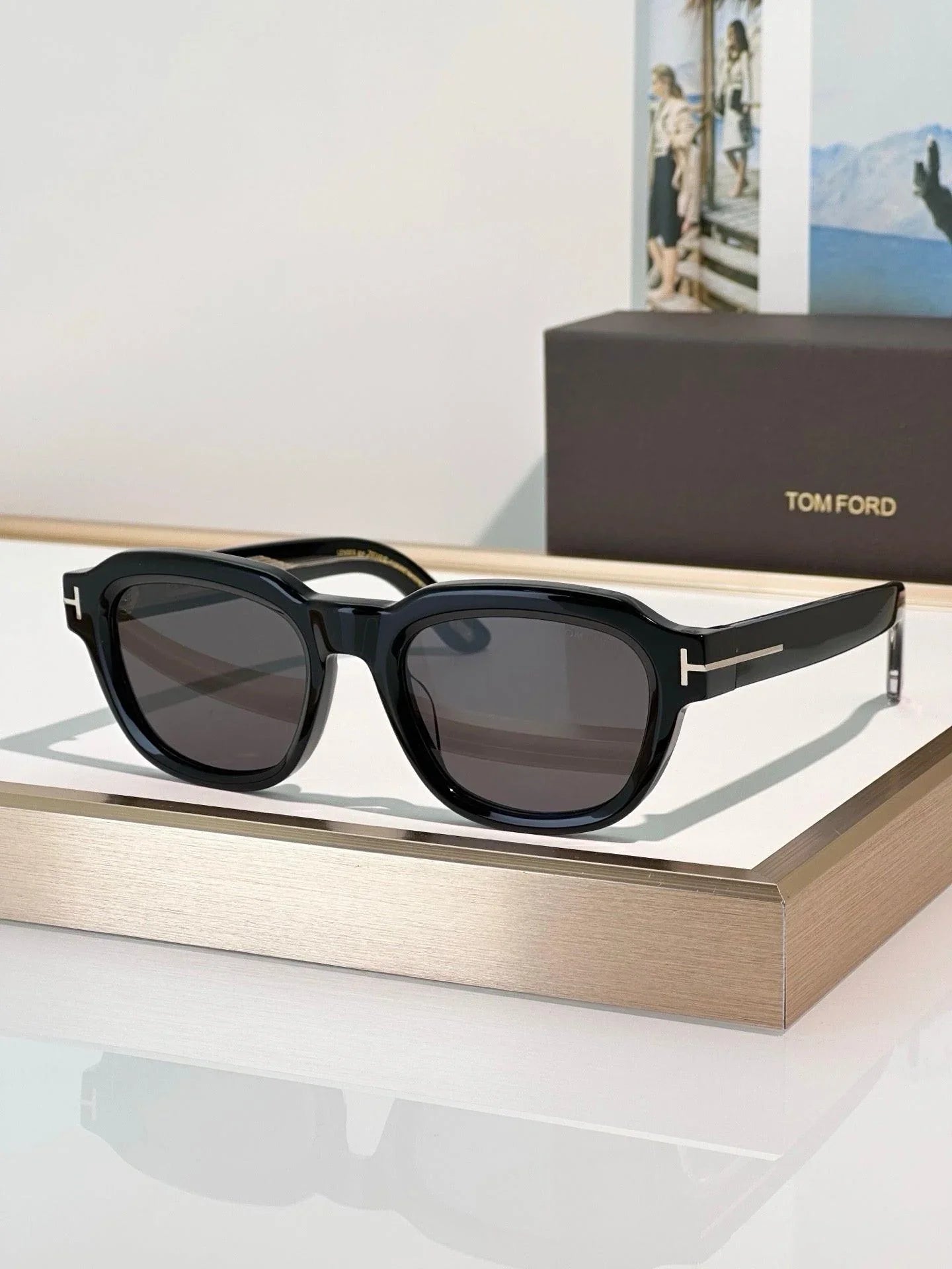 TOM FORD ICON SQUARE SUNGLASSES FT1226 🔱