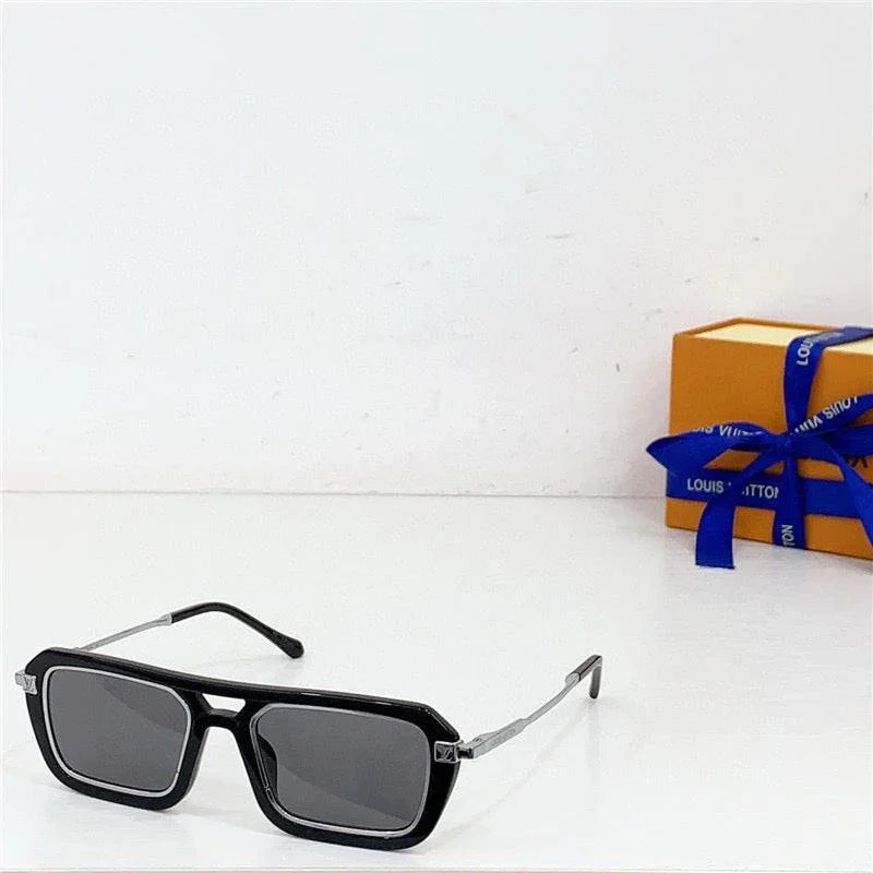 Louis Vuitton Z2596U LV Legacy Pilot Square Sunglasses ✨