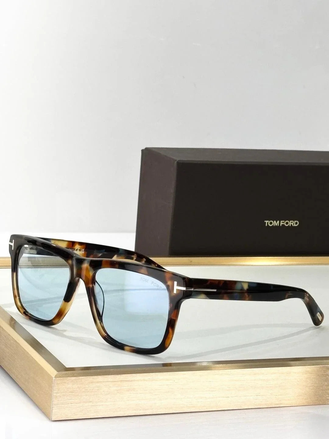 TOM FORD Buckley-02 TF906-N 01A 🔱