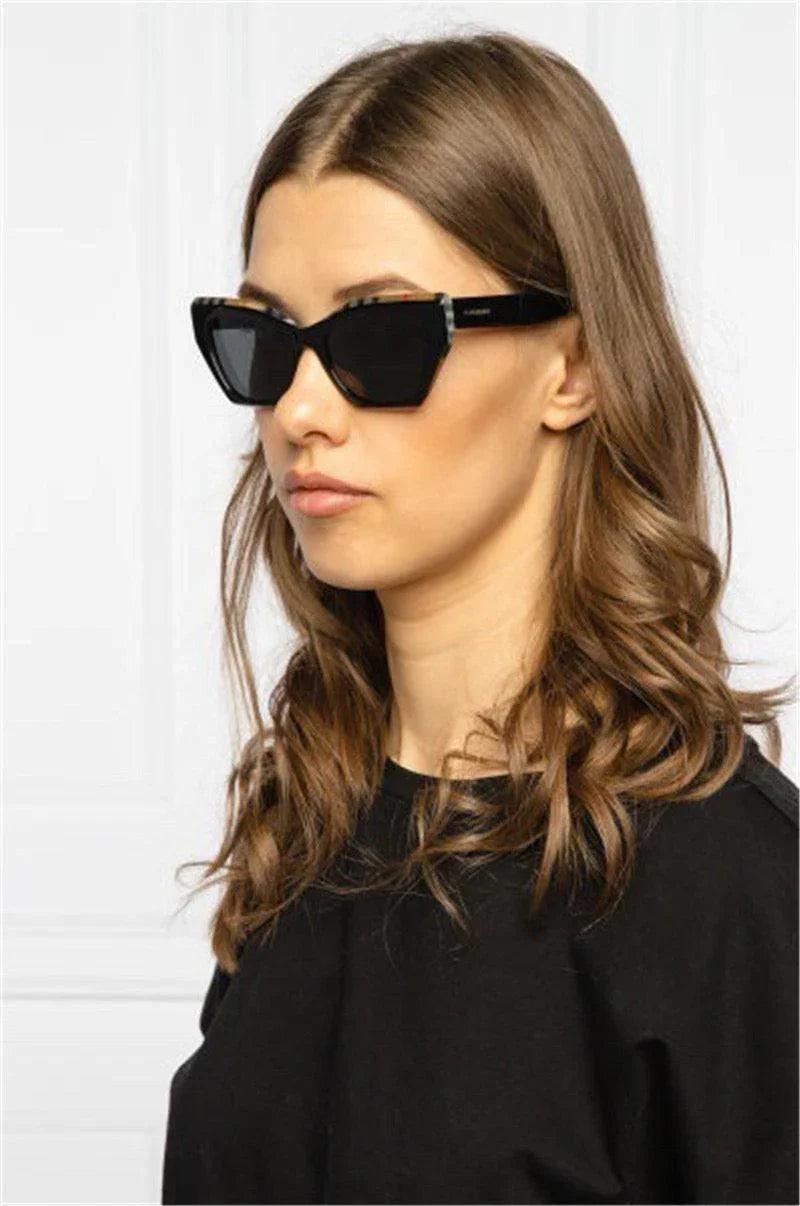 Burberry Sunglasses Women&