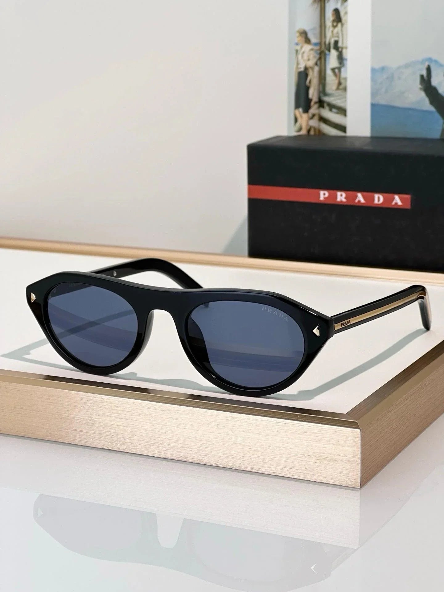 PRADA PR B15S Sunglasses🟥