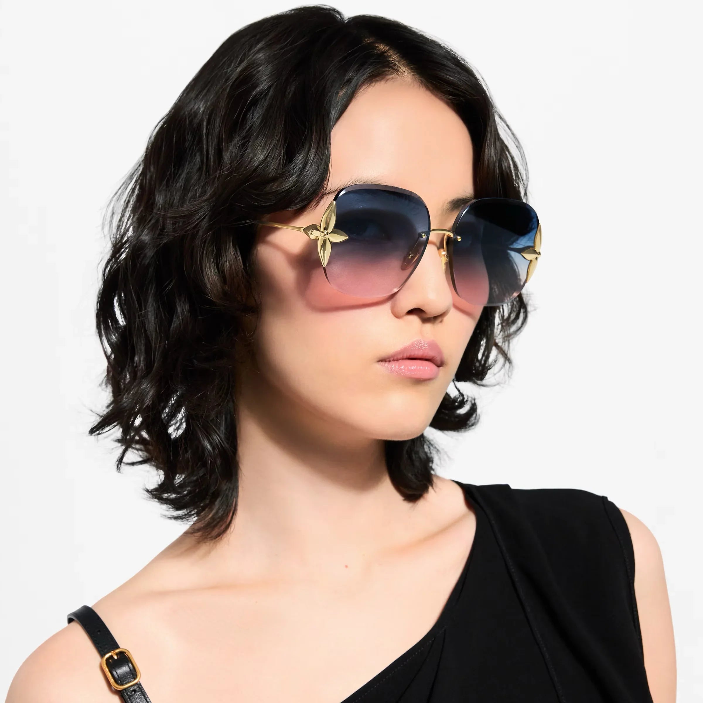 Louis Vuitton Z3169U Flower Edge Metal Square Sunglasses ✨