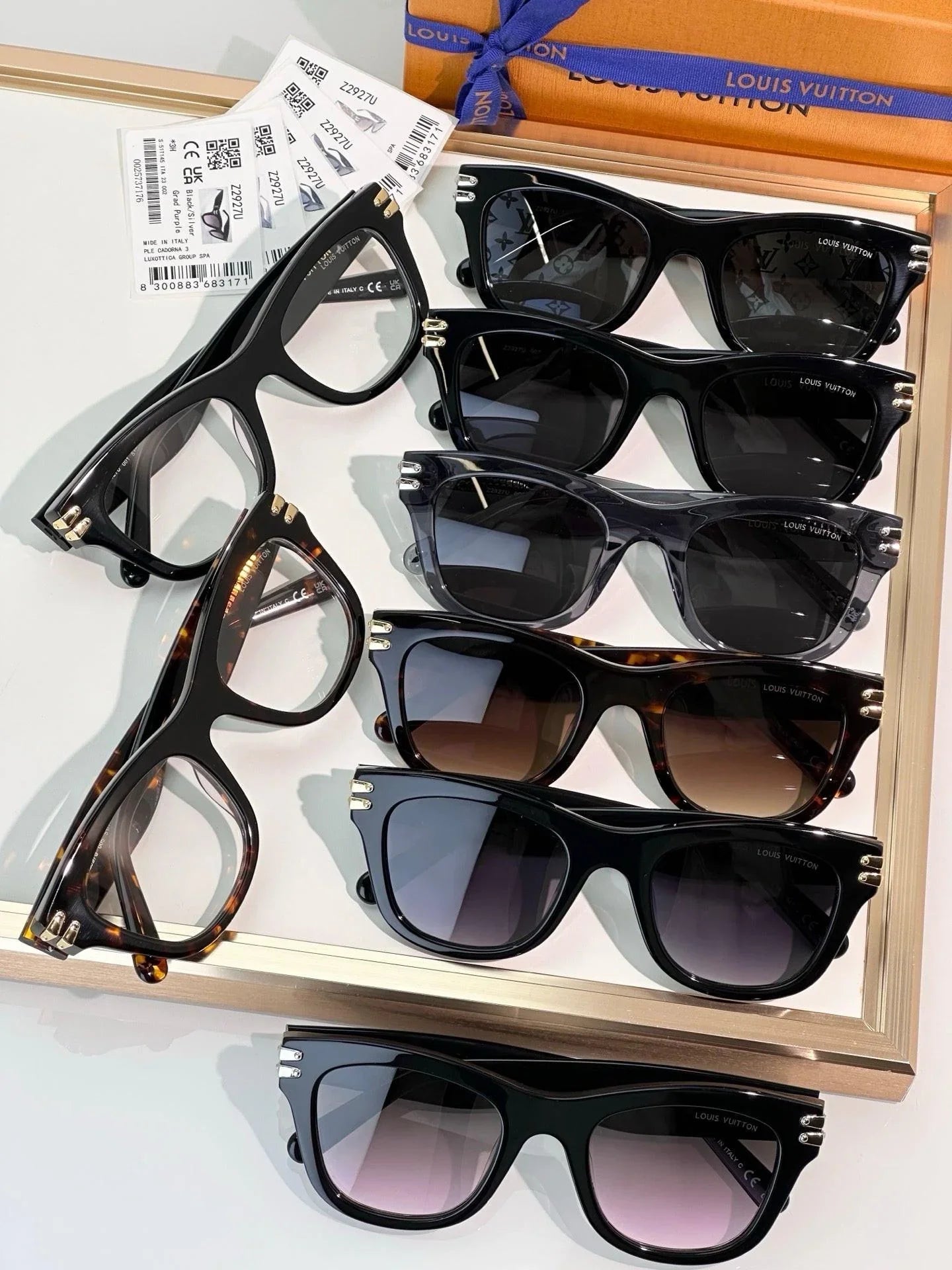 Louis Vuitton Z2927U LV Midnight Cat Eye Sunglasses ✨