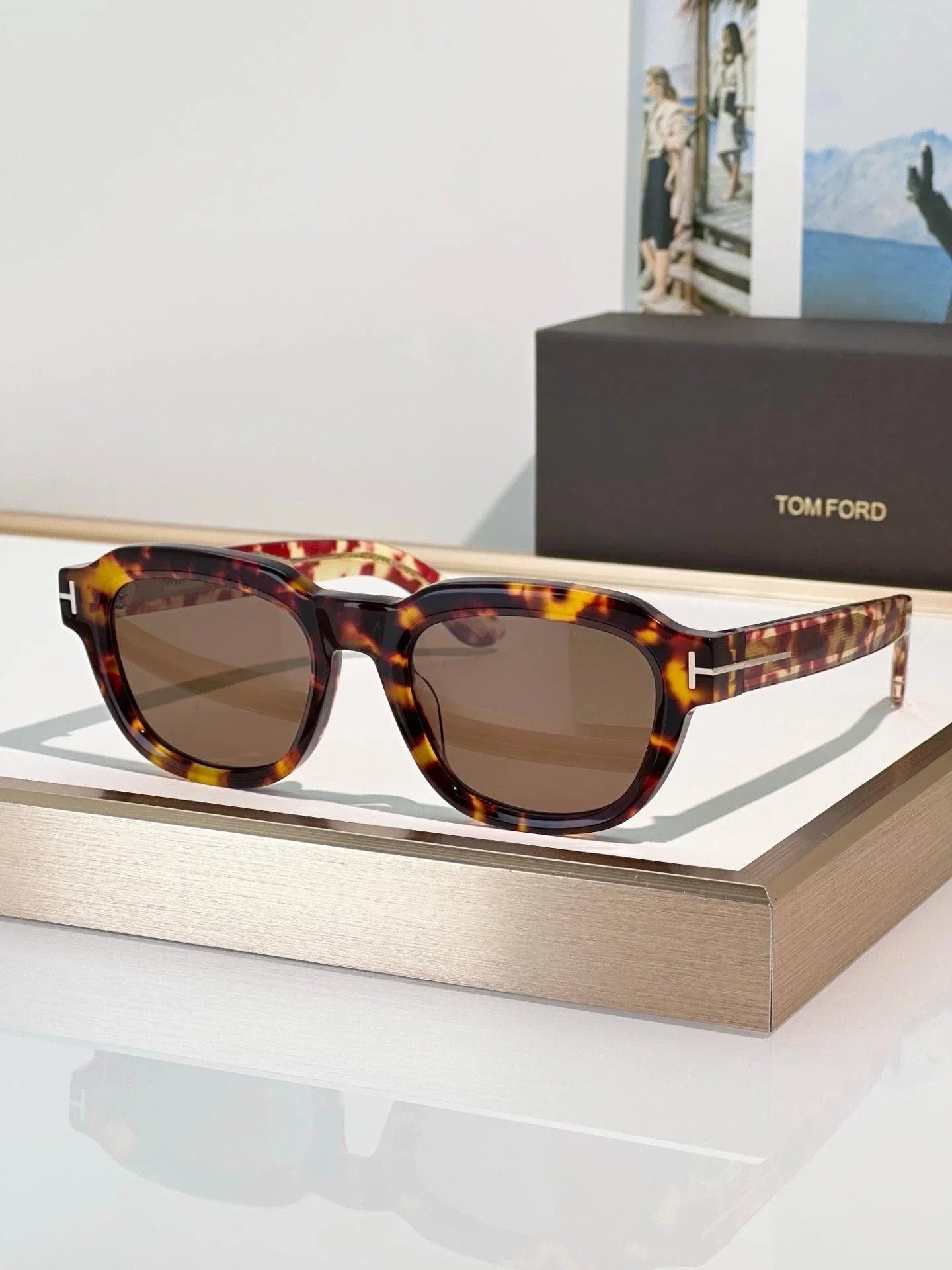 TOM FORD ICON SQUARE SUNGLASSES FT1226 🔱