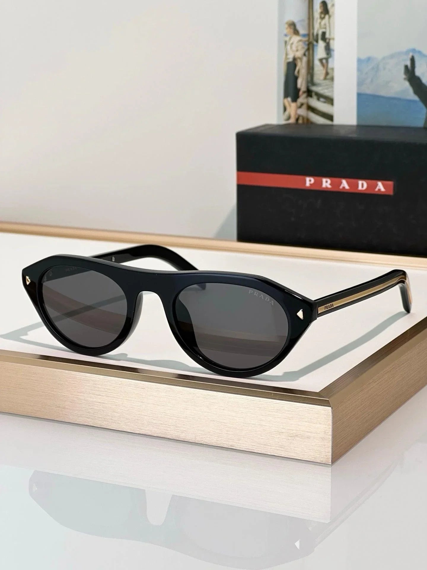 PRADA PR B15S Sunglasses🟥