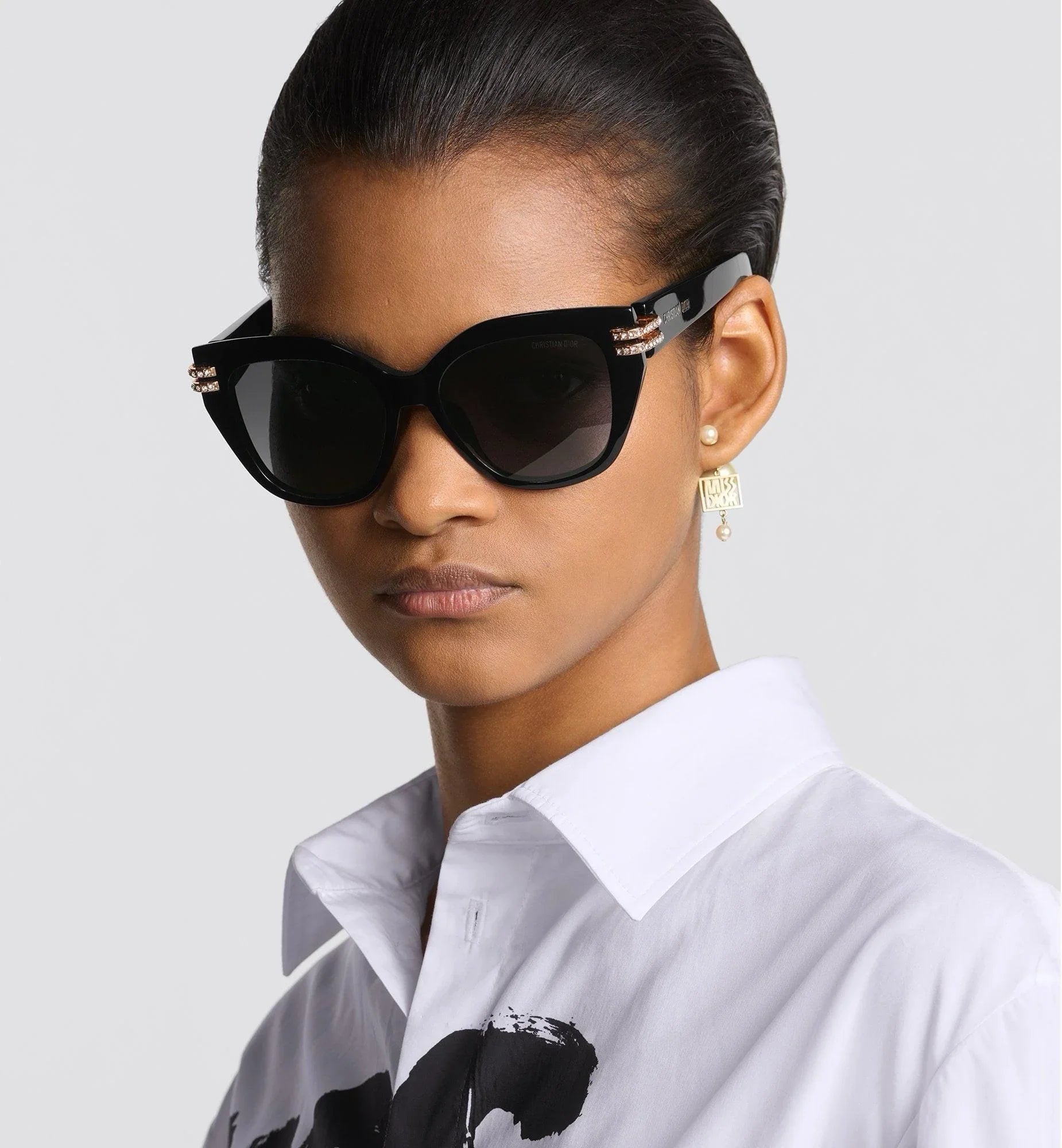 DIOR CDior B4F Black Butterfly Sunglasses✨