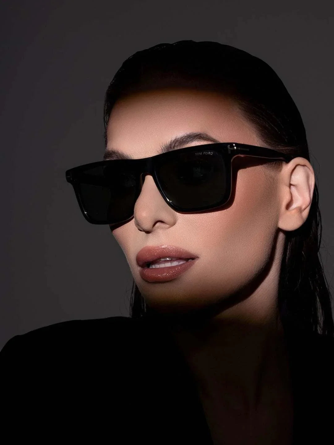 TOM FORD Buckley-02 TF906-N 01A 🔱