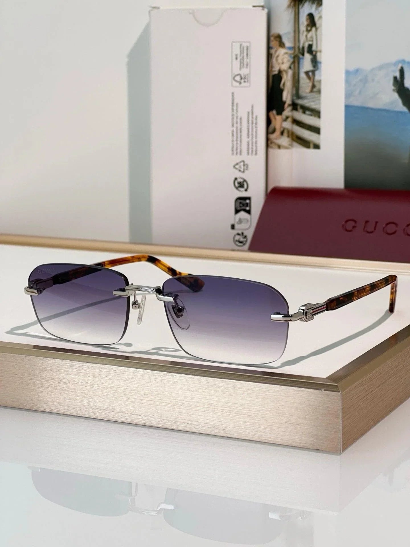 Gucci GG1221S Rimless Unisex Sunglasses ✨