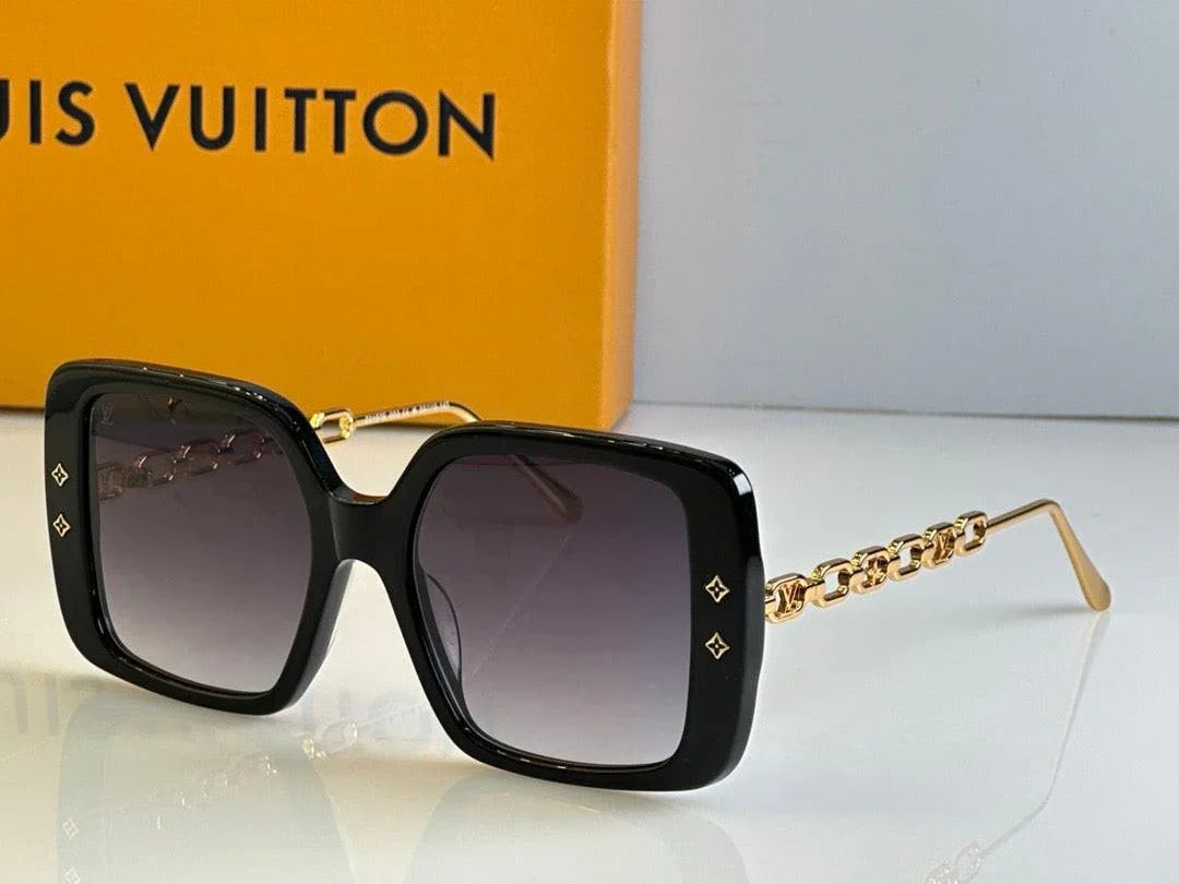 Louis Vuitton Z2107E LV Jewel Mix Square Sunglasses ✨