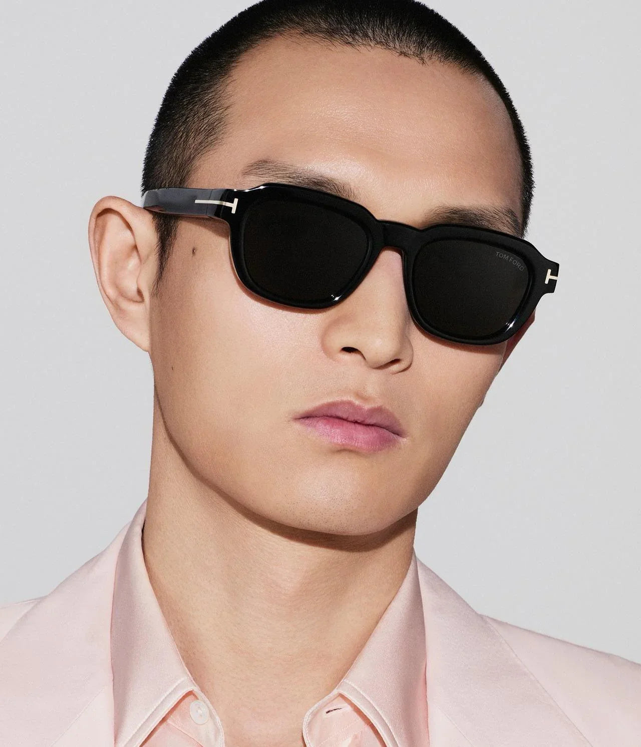 TOM FORD ICON SQUARE SUNGLASSES FT1226 🔱