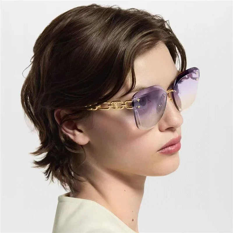 Louis Vuitton Z2141U LV Jewel Cat Eye Sunglasses ✨