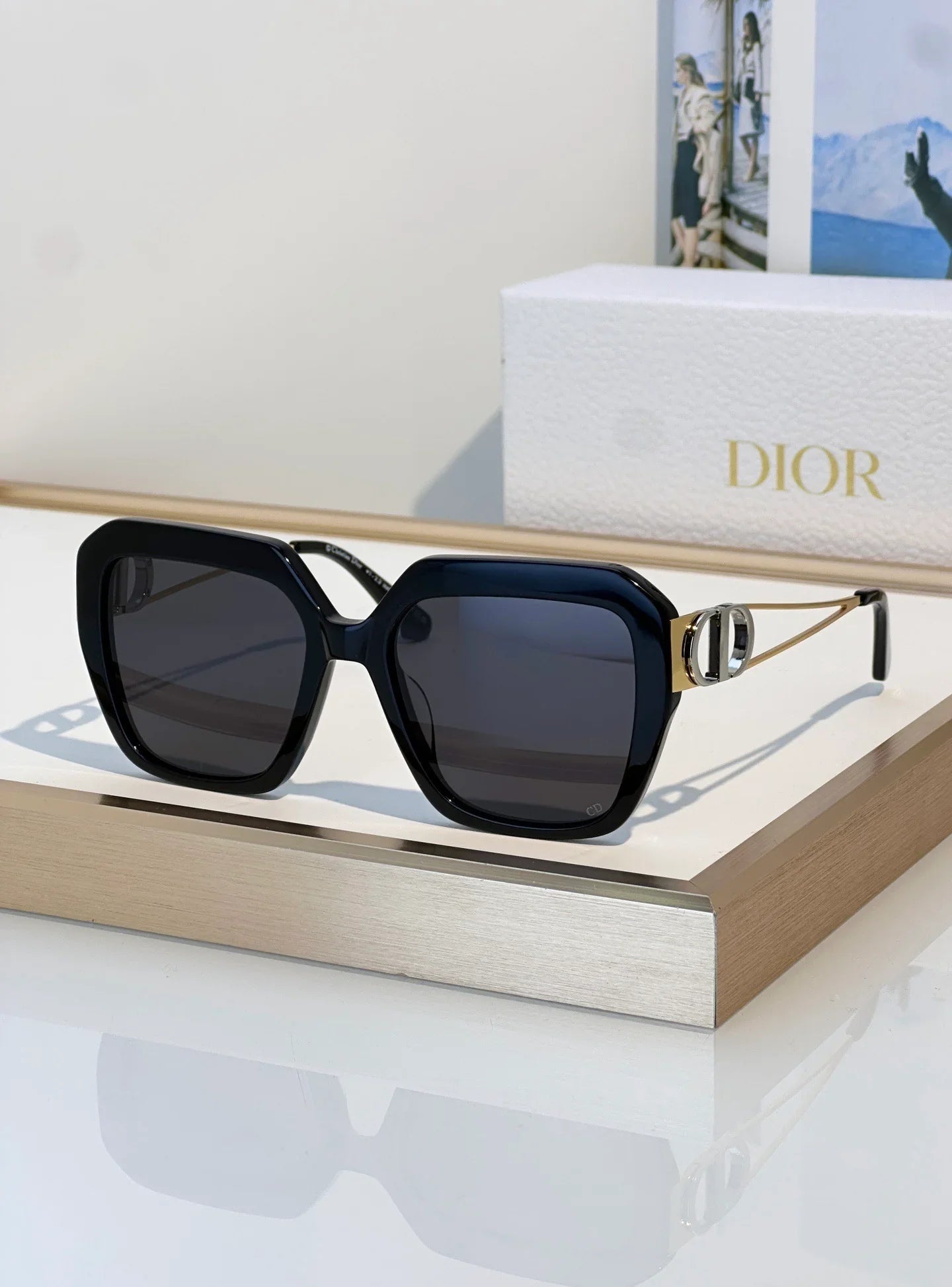 Dior 30Montaigne S6U CD 40083U Rectangular Sunglasses✨