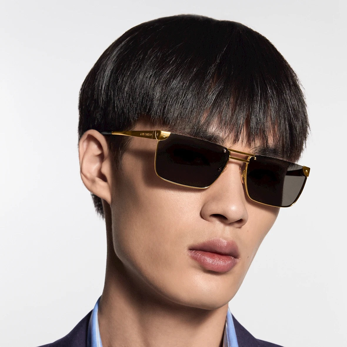 Louis Vuitton Z3206U LV Heritage Metal Low Square Sunglasses ✨