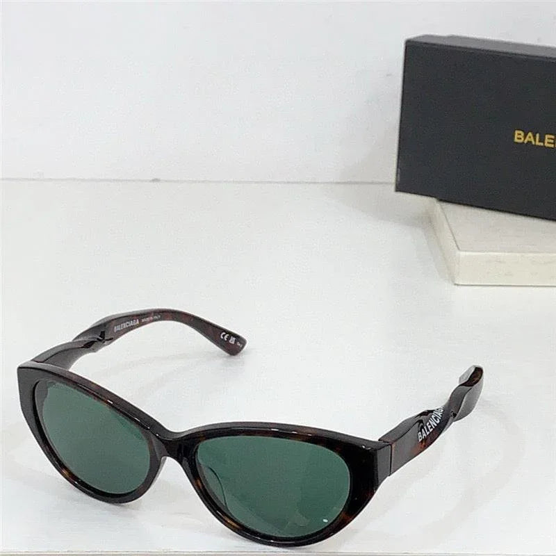 Balenciaga Eyewear BB0209A frame sunglasses Unisexđź–¤