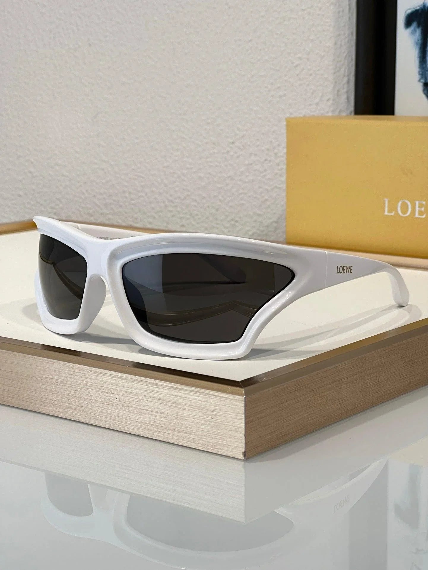 LOEWE x Paula&