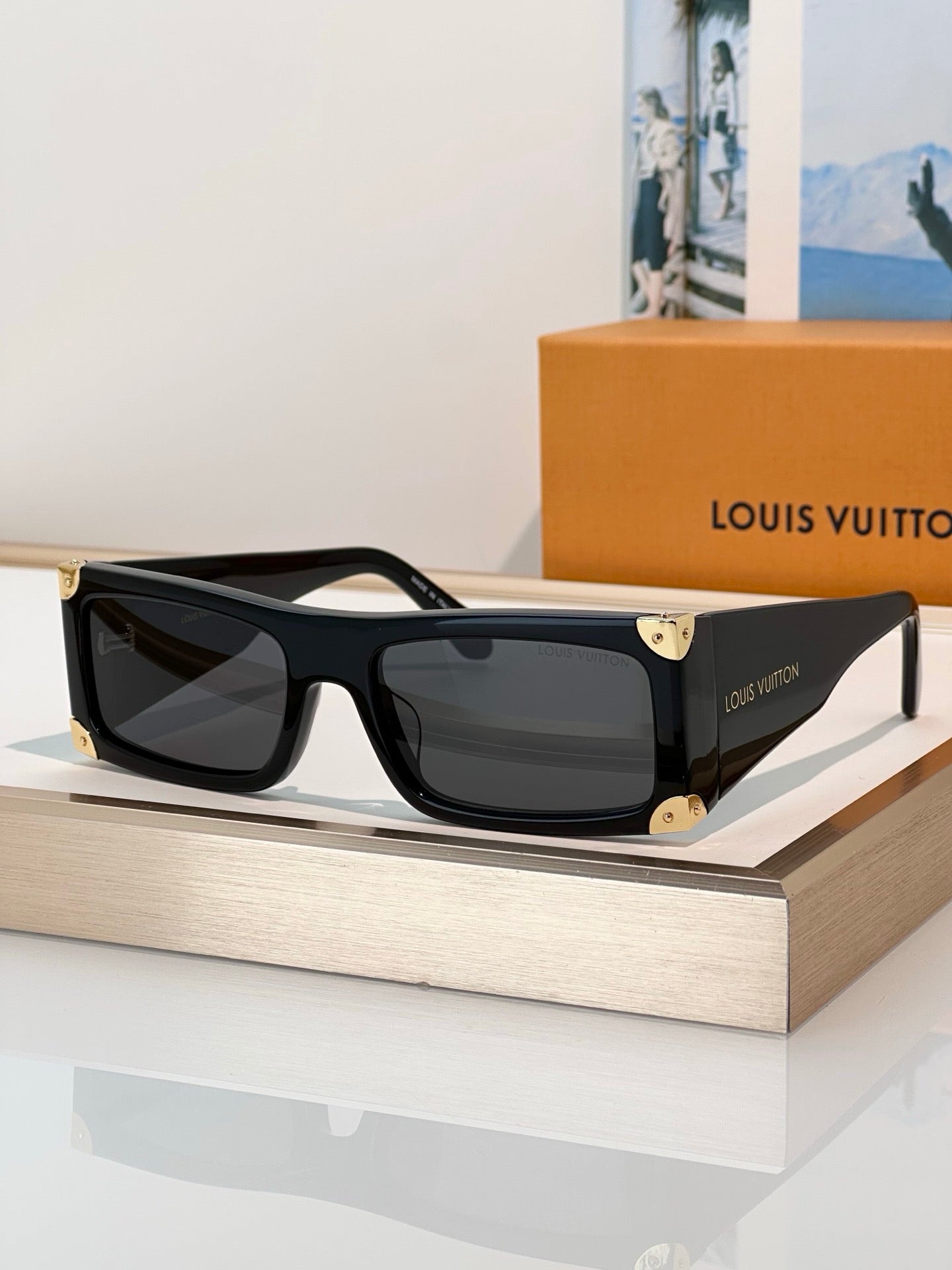 Louis Vuitton Z3191U LV Heritage Low Square Sunglasses ✨