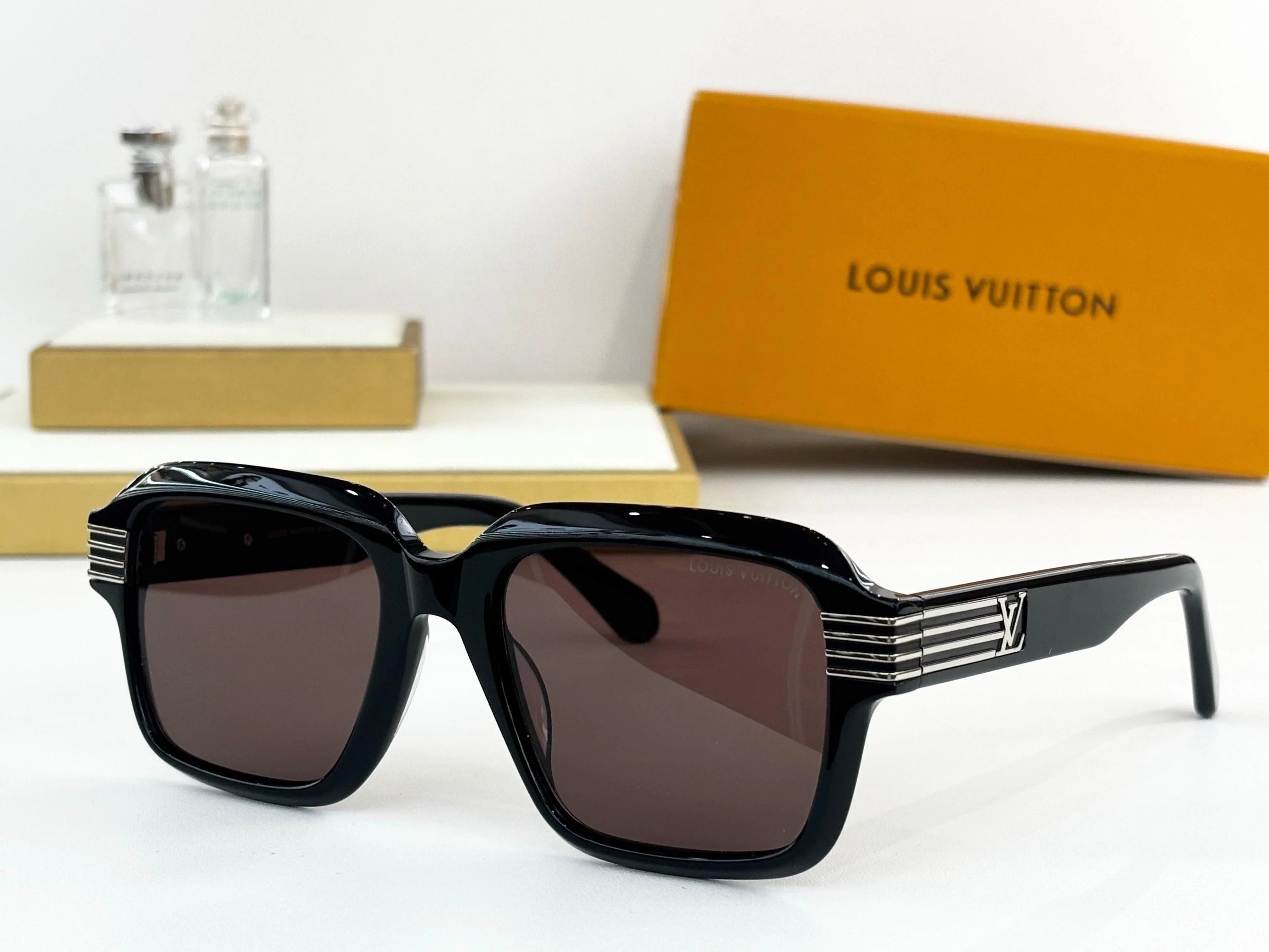 Louis Vuitton Z2739U LV Slide Large Square Round Sunglasses ✨