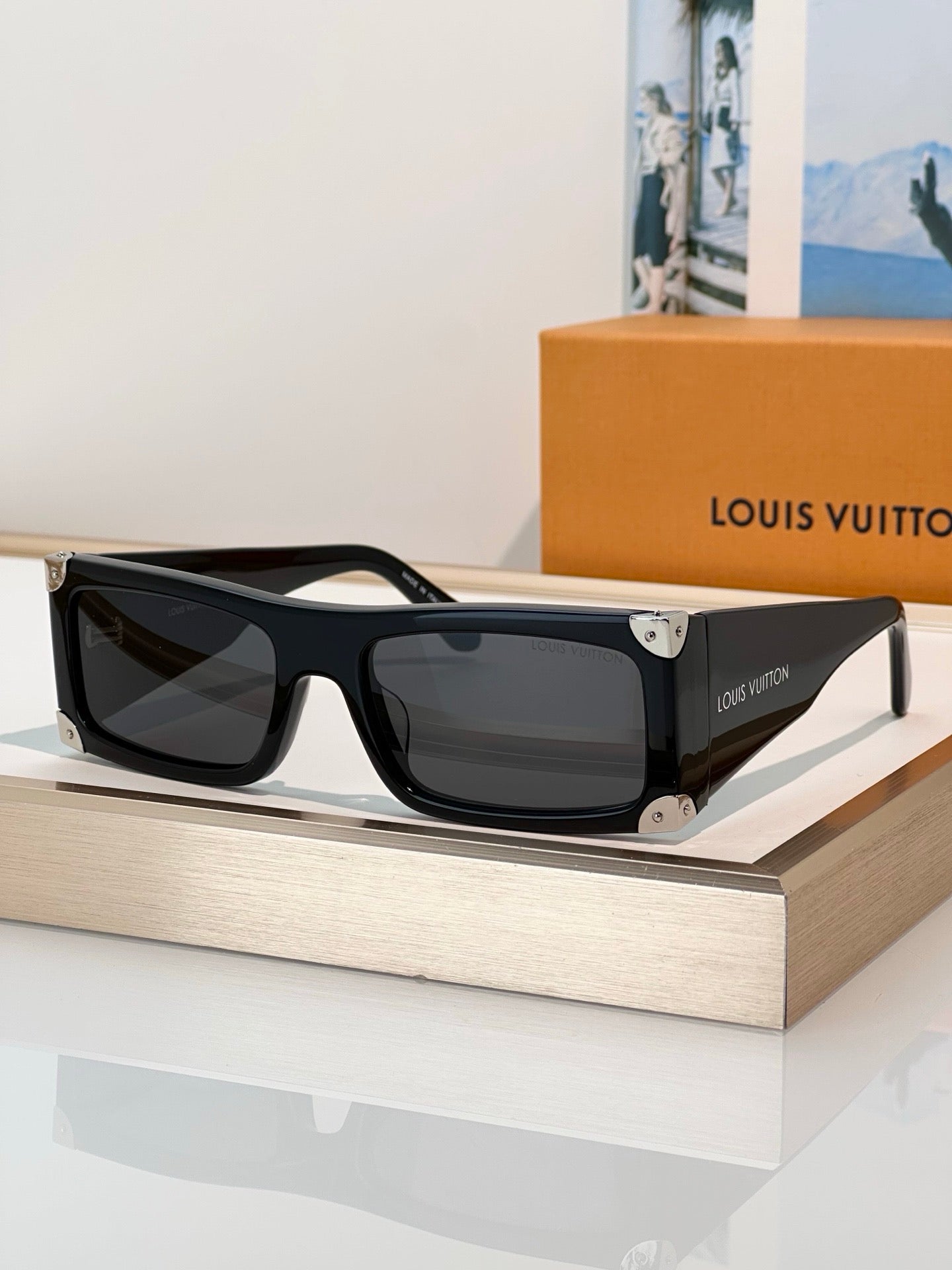 Louis Vuitton Z3191U LV Heritage Low Square Sunglasses ✨
