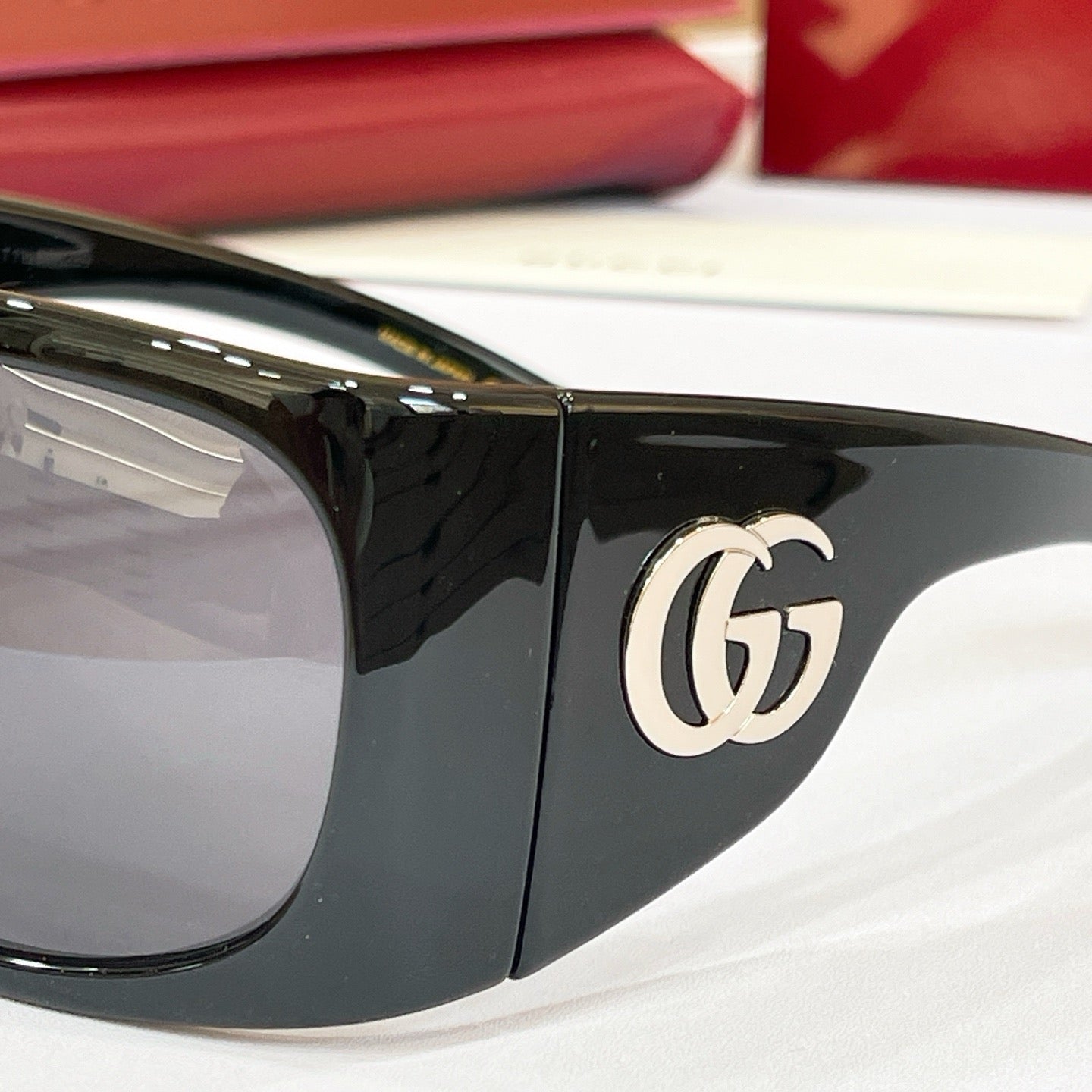 Gucci GG2170S Square frame Sunglasses 🇮🇹