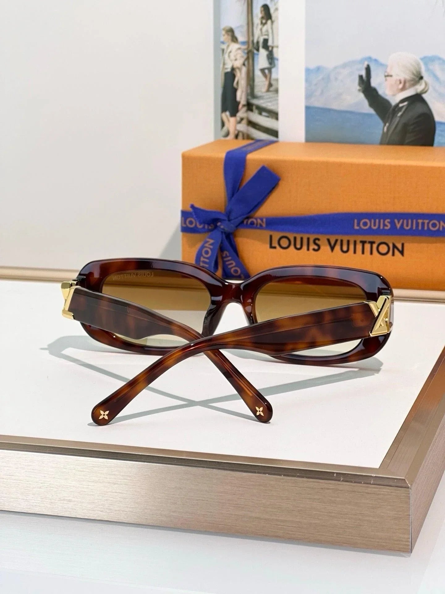 Louis Vuitton Z3013U LV Go-14 Oval Sunglasses ✨