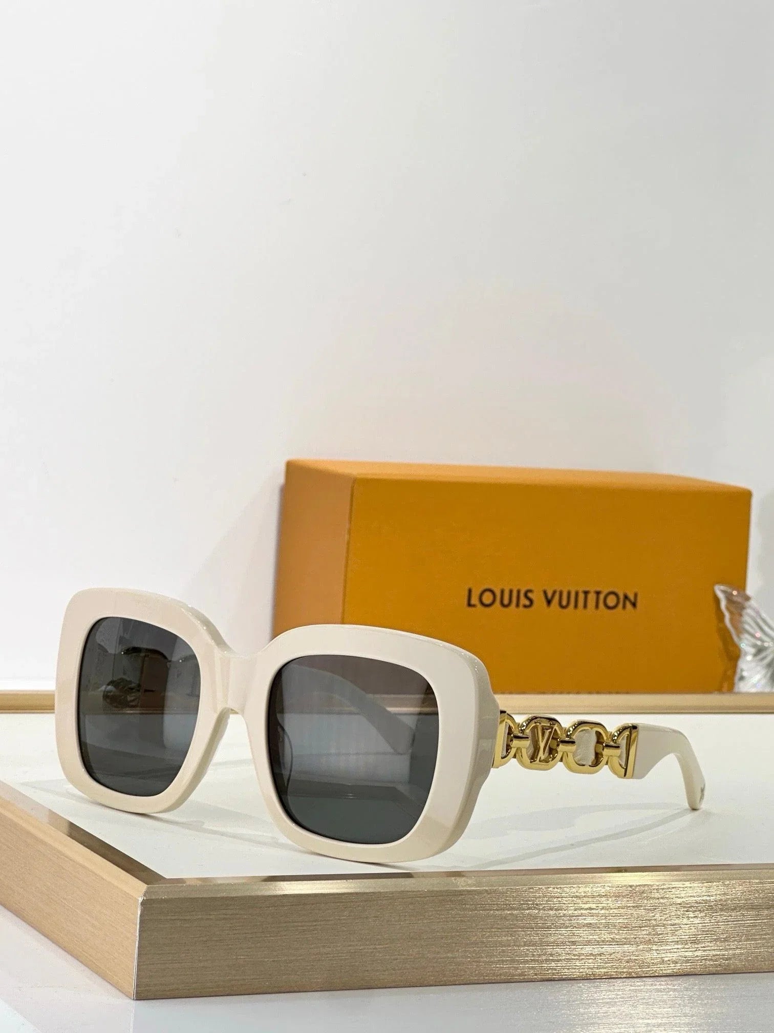 Louis Vuitton Z2861U New My LV Chain Braided Maxi Square Sunglasses ✨