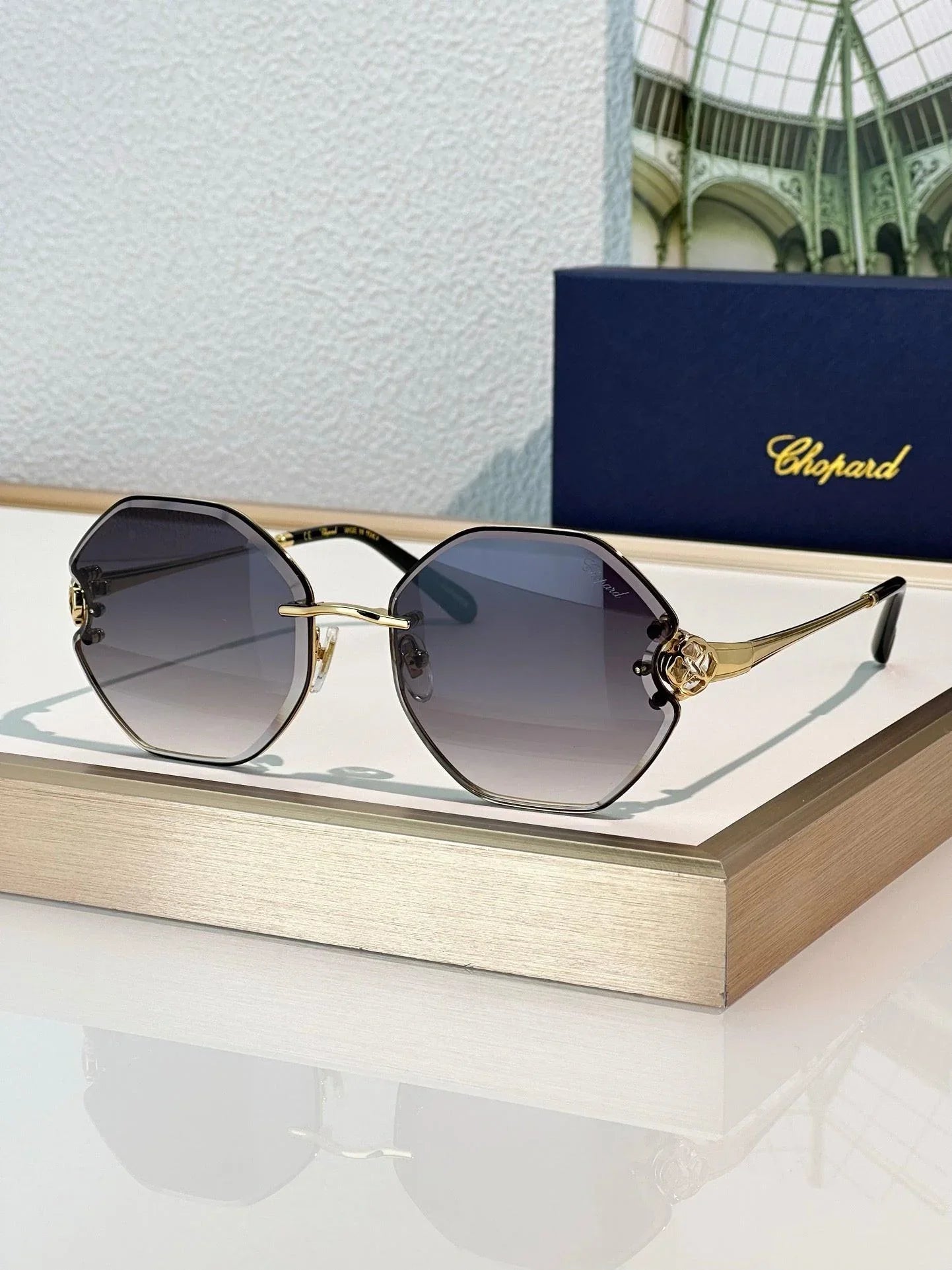 Chopard SCHF85S Swarovski Crystals Sunglasses ✨