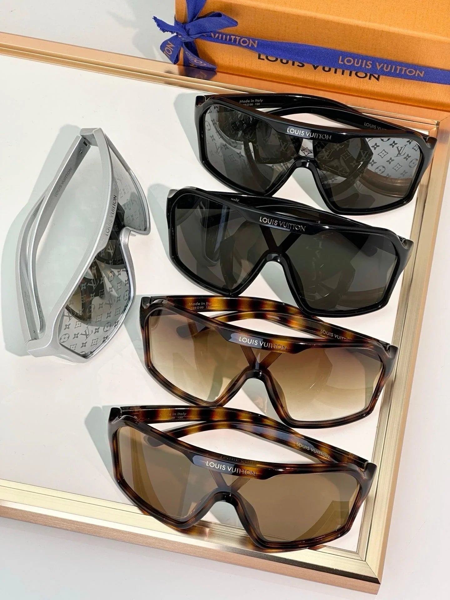 Louis Vuitton Z3103U LV Ski LV Tramontane Mask Sunglasses ✨