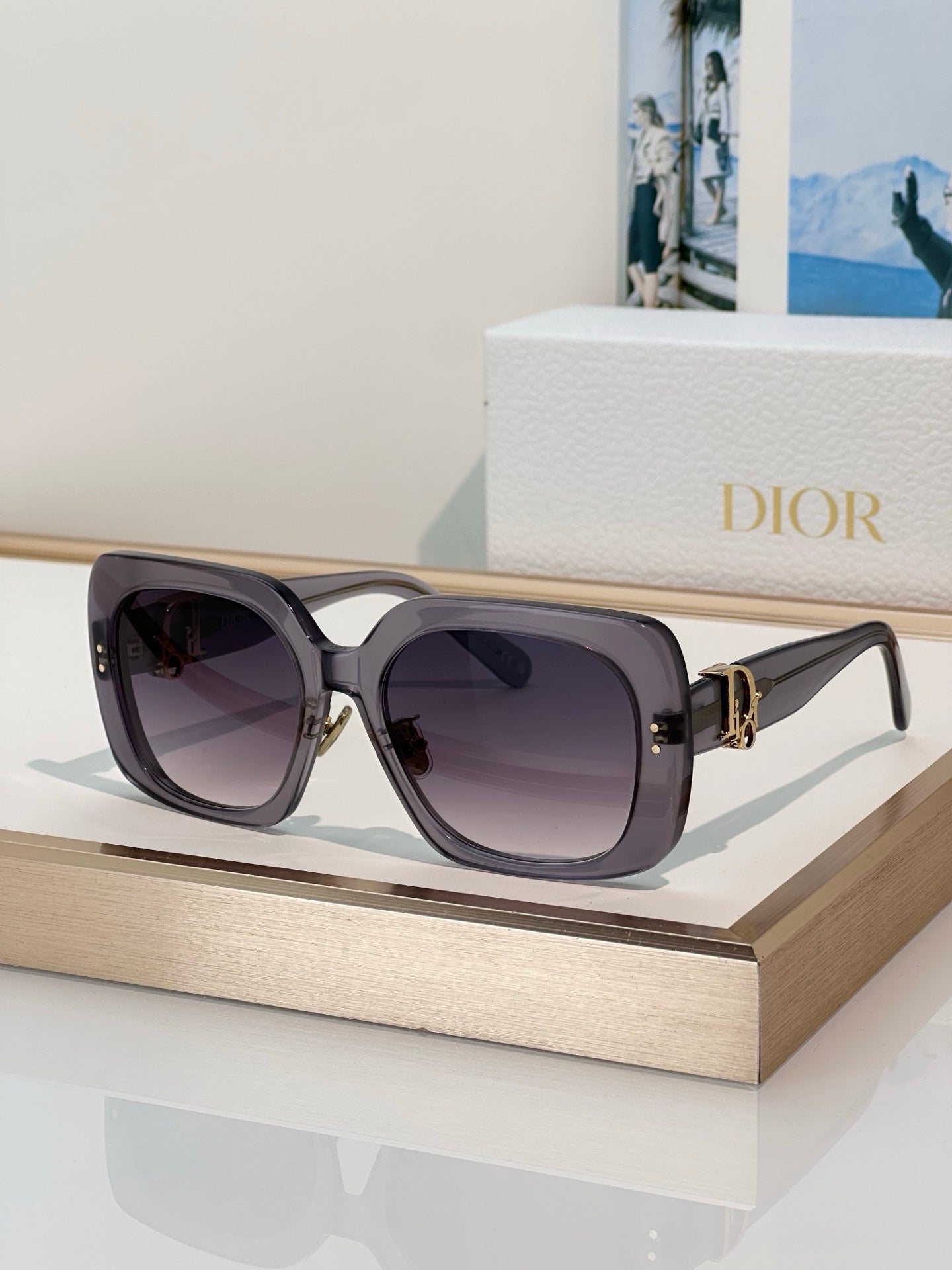 DIOR Dior Oblique S1F Shiny Square Sunglasses✨