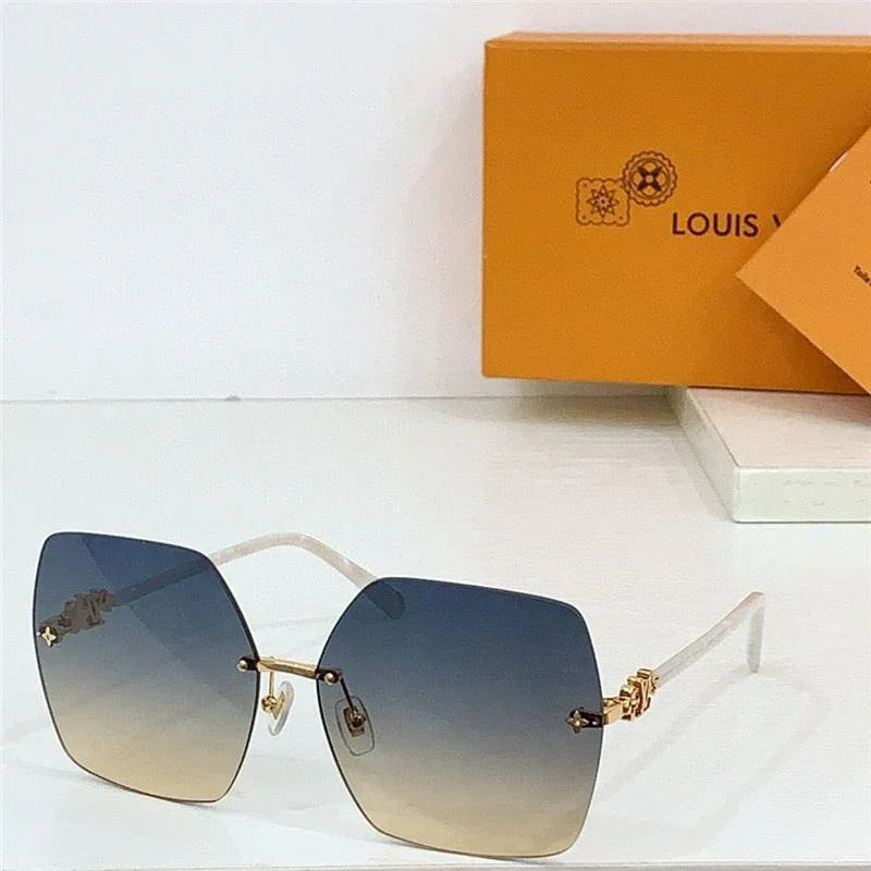 Louis Vuitton Z2460U LV Gram Square Sunglasses ✨
