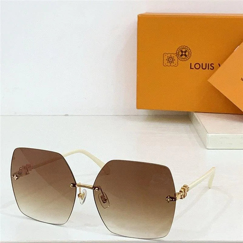Louis Vuitton Z2460U LV Gram Square Sunglasses ✨
