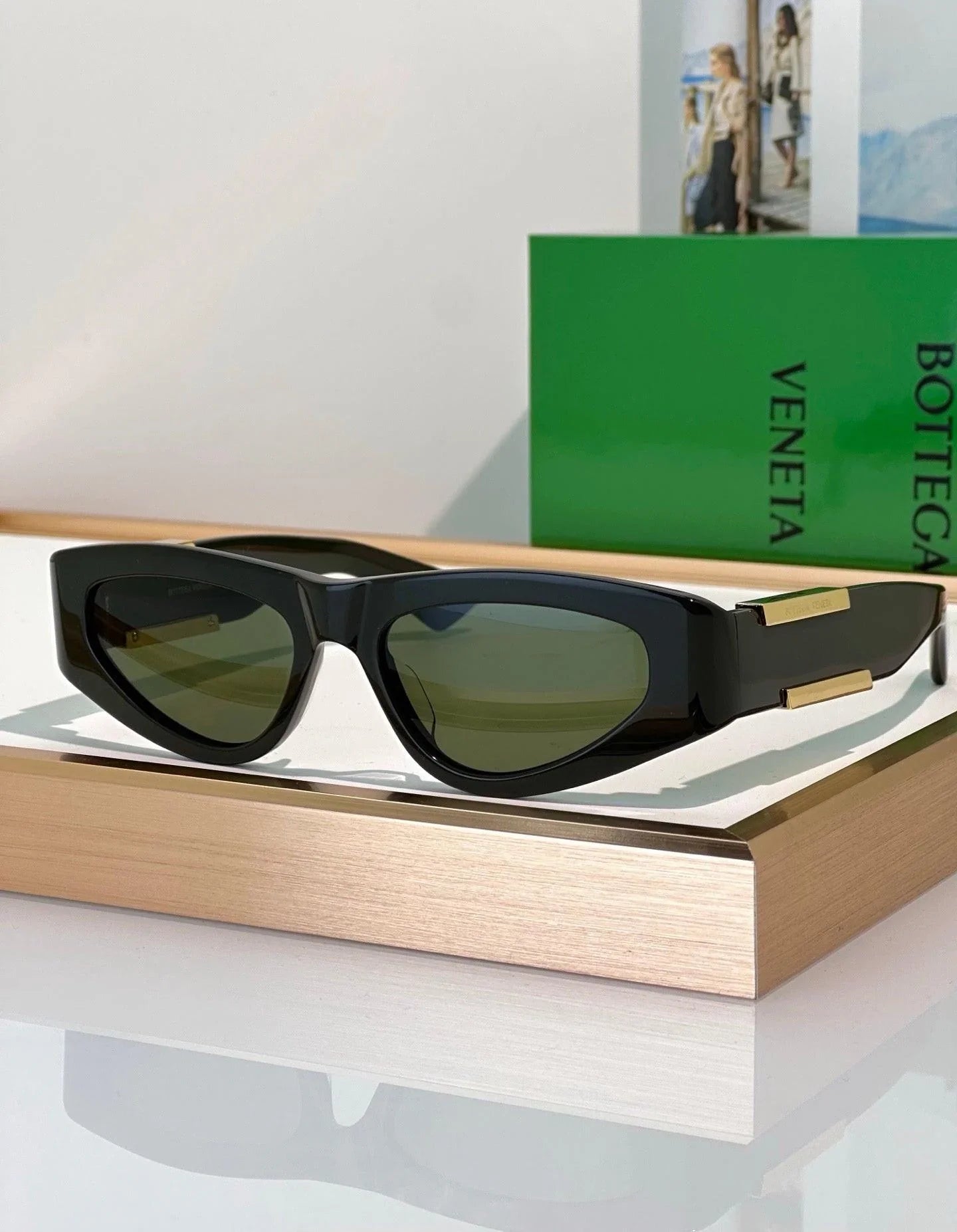BOTTEGA VENETA BV1407S Unisex Sunglasses💚