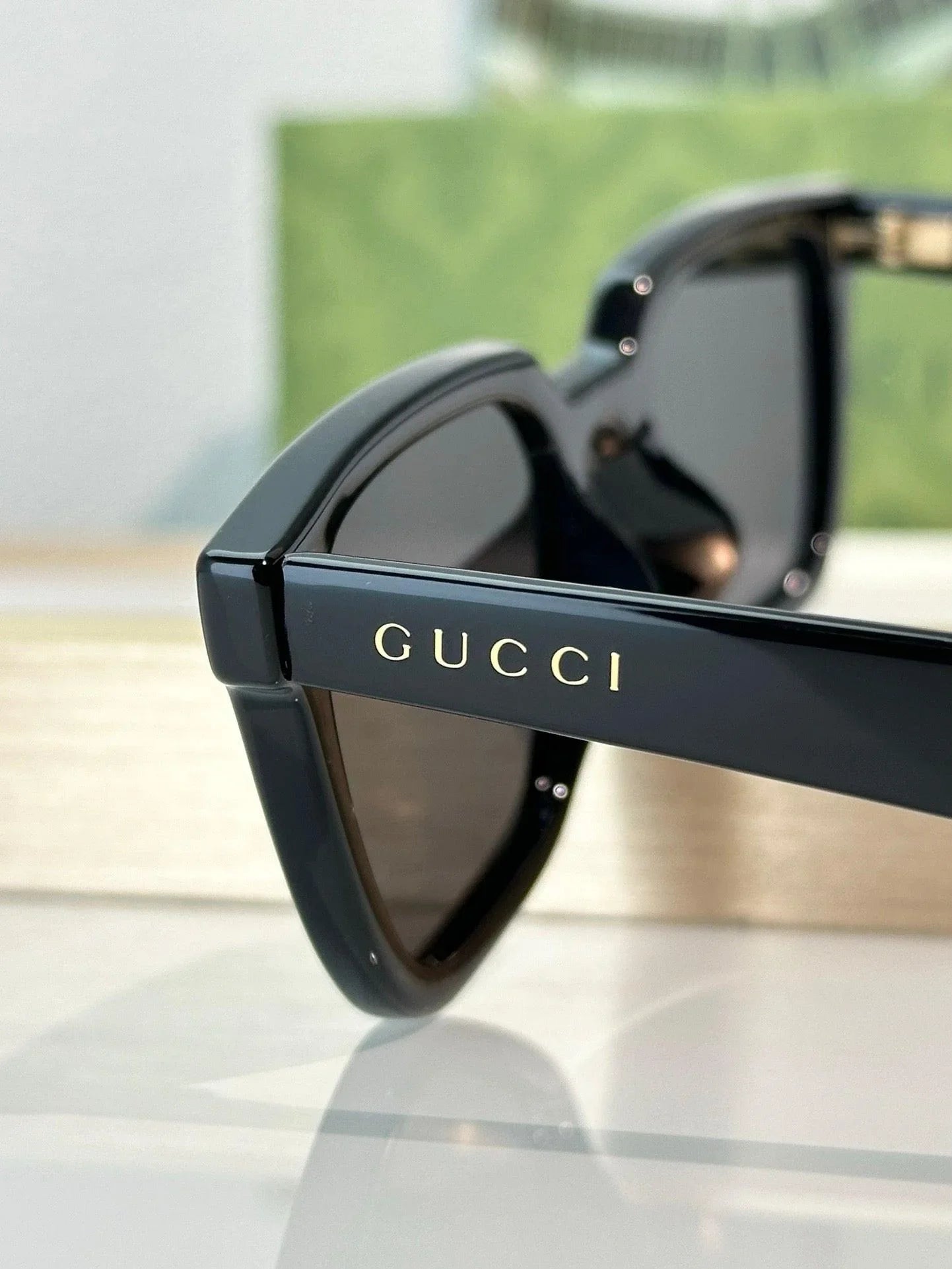 GUCCI GG 1539 Square Sunglasses ✨