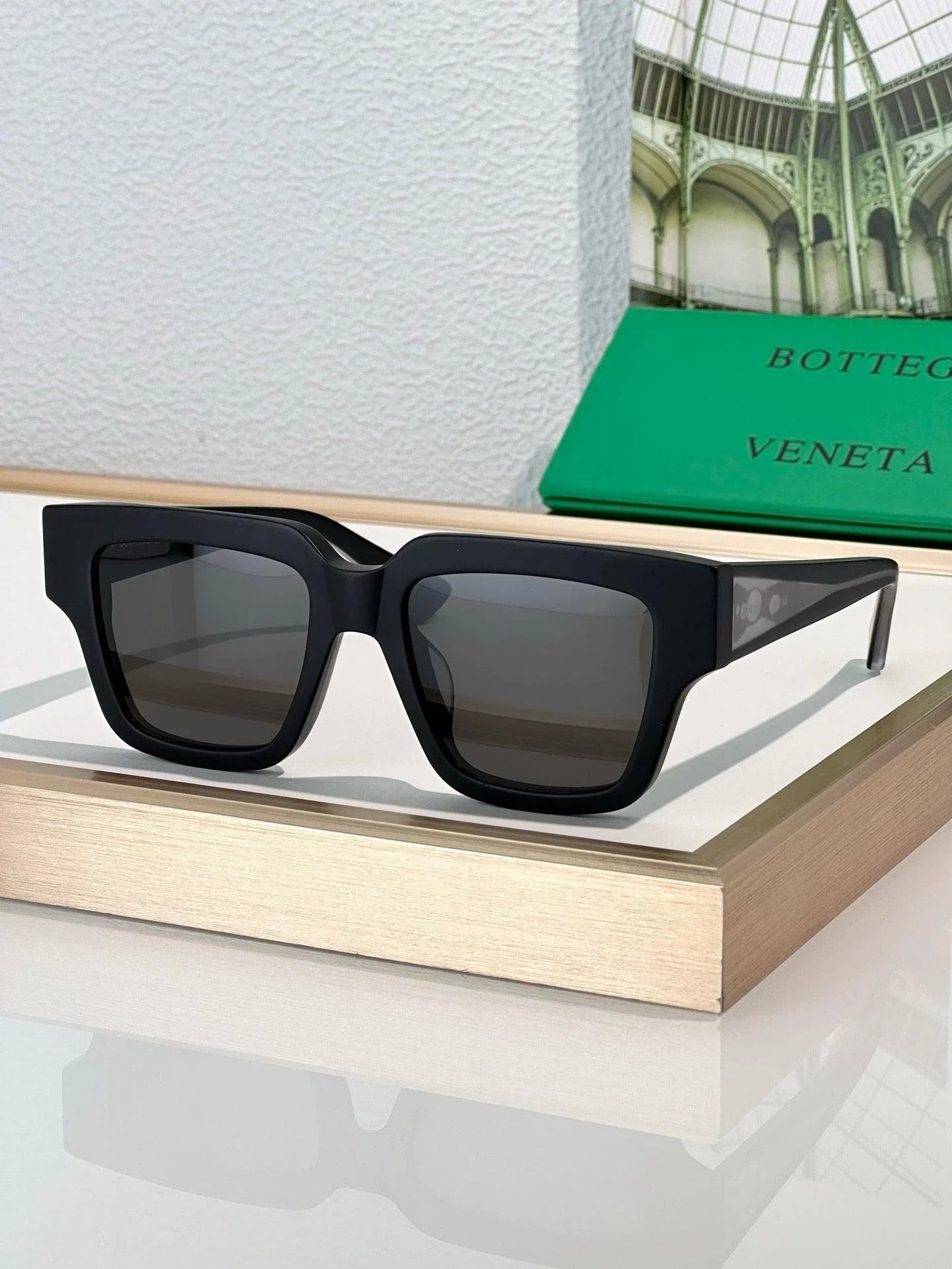 BOTTEGA VENETA BV 1276S Unisex Sunglasses💚