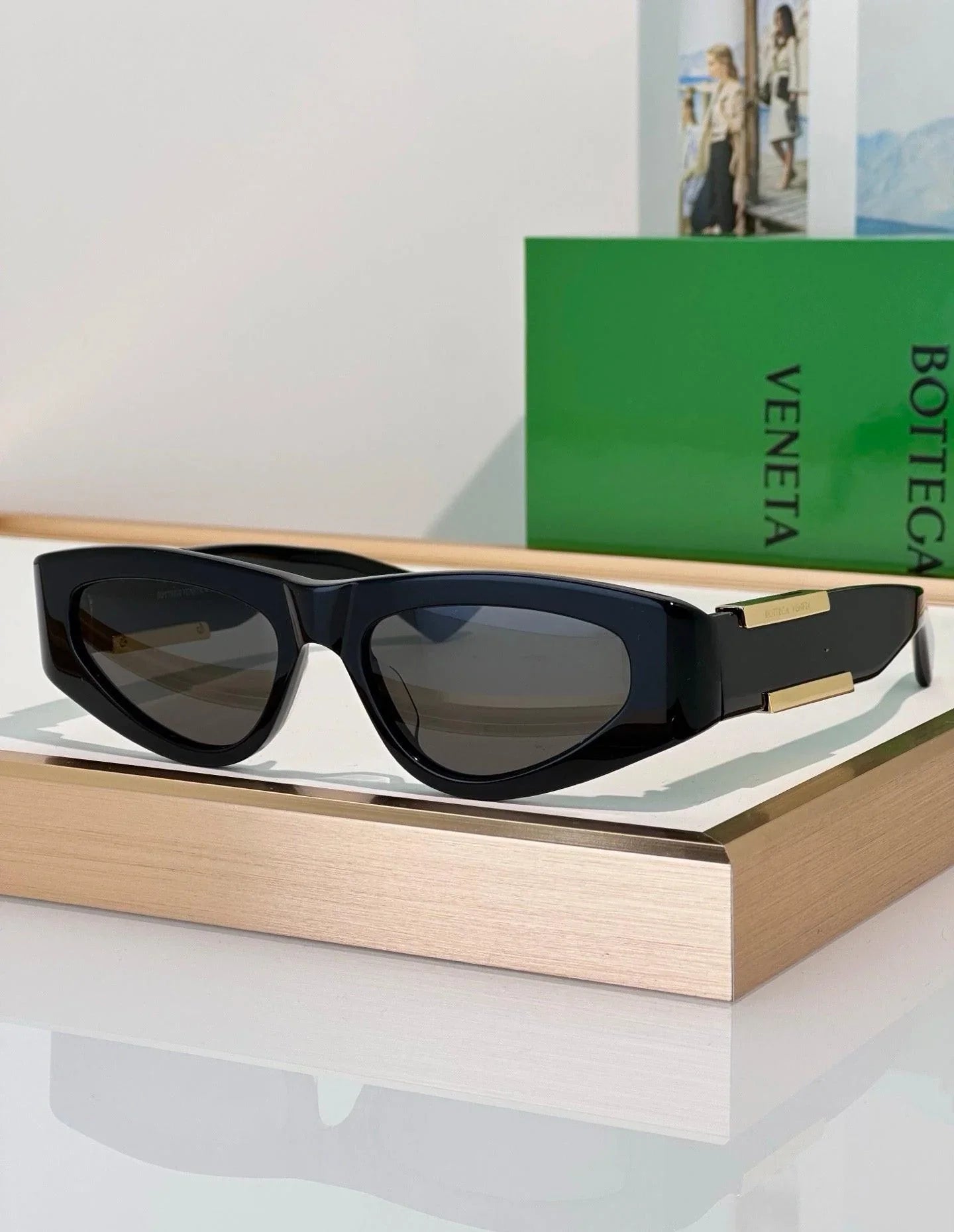 BOTTEGA VENETA BV1407S Unisex Sunglasses💚