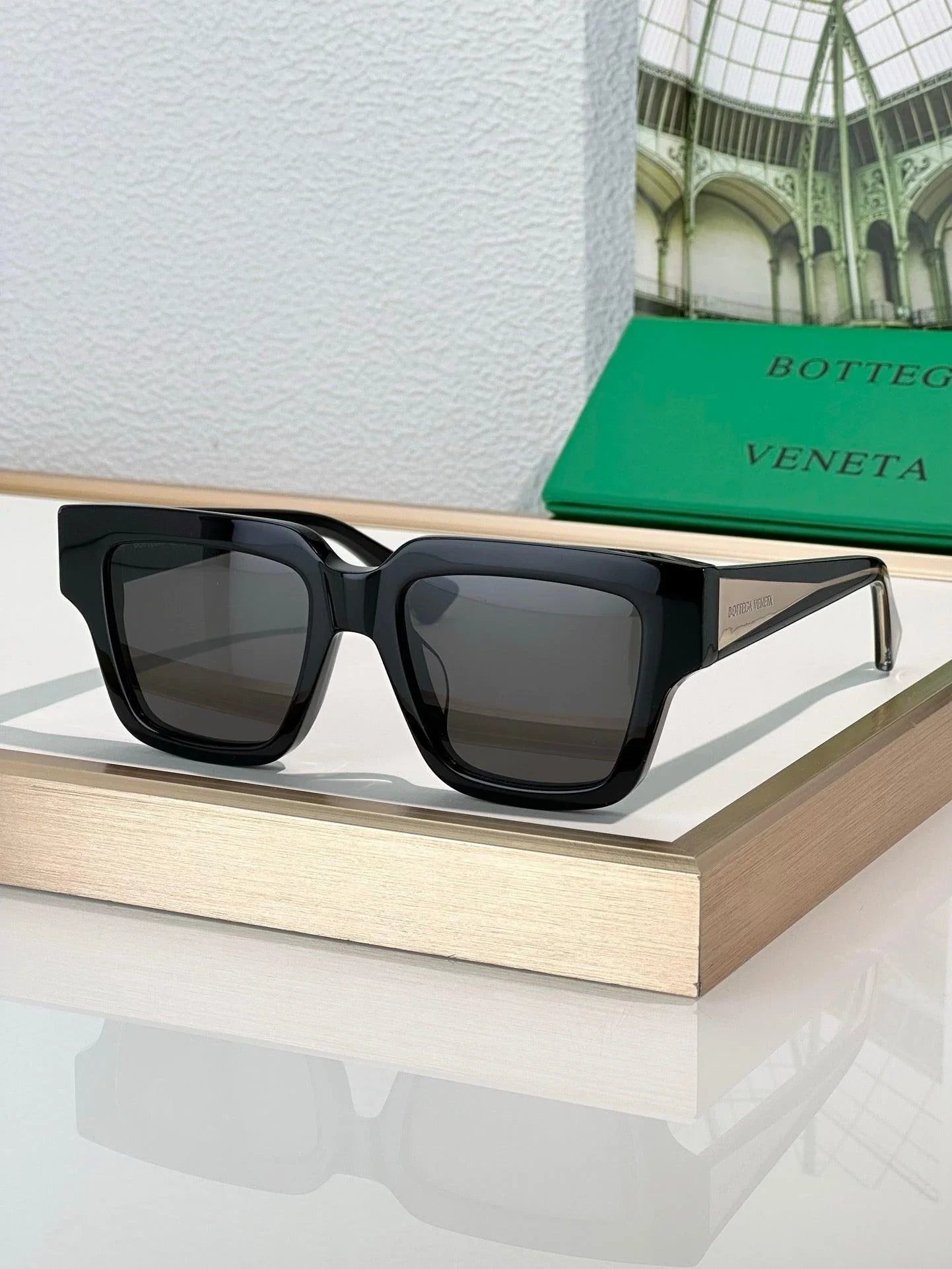 BOTTEGA VENETA BV 1276S Unisex Sunglasses💚