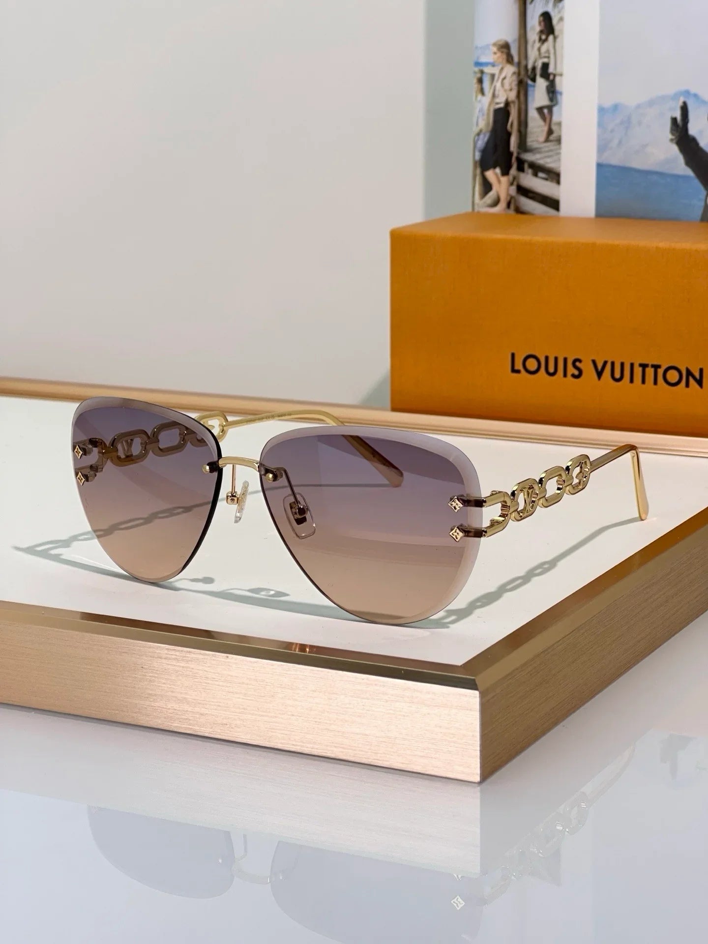 Louis Vuitton Z1854U LV Jewel Pilot Sunglasses NEW ✨
