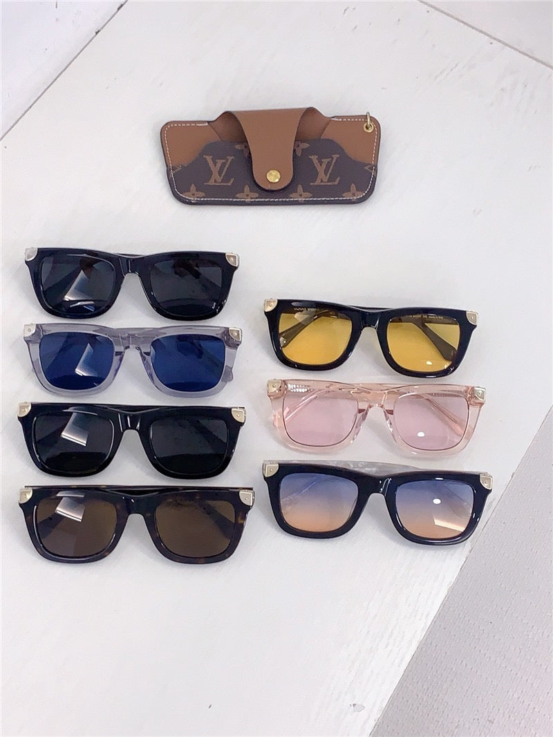 Louis Vuitton Z3231U LV Heritage Square Sunglasses ✨