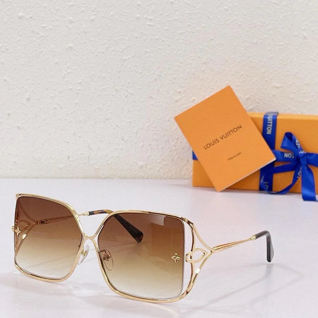 Louis Vuitton Z1629U Metal LV Petal Square Sunglasses ✨